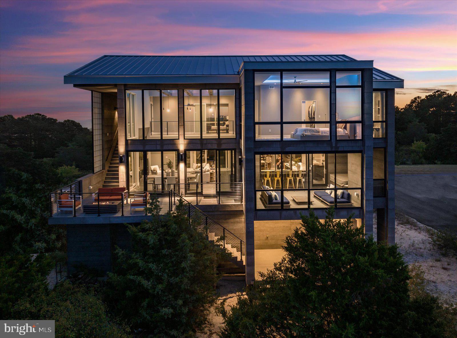 BACK BAY COVE - Residential