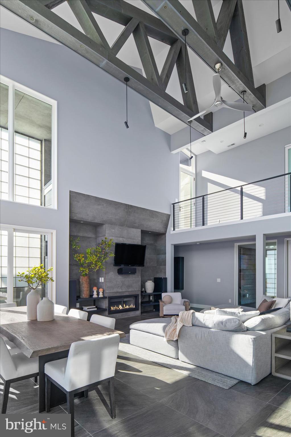 BACK BAY COVE - Residential