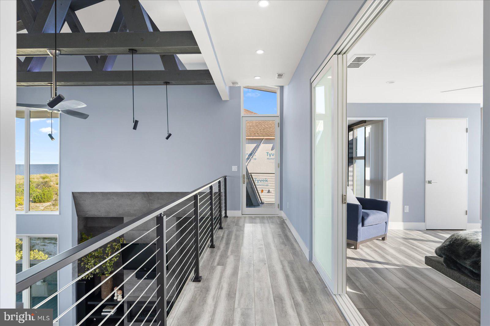 BACK BAY COVE - Residential