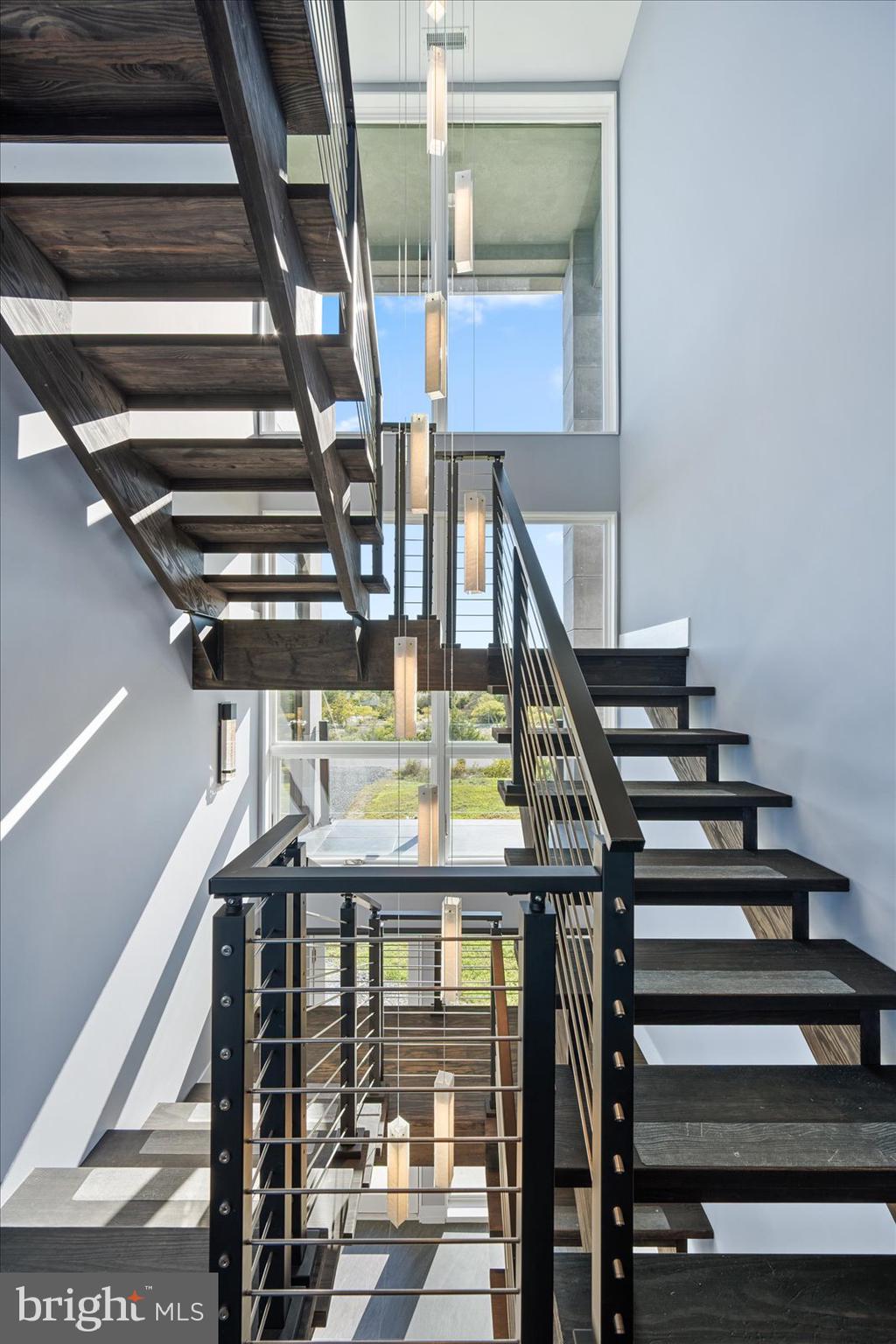 BACK BAY COVE - Residential