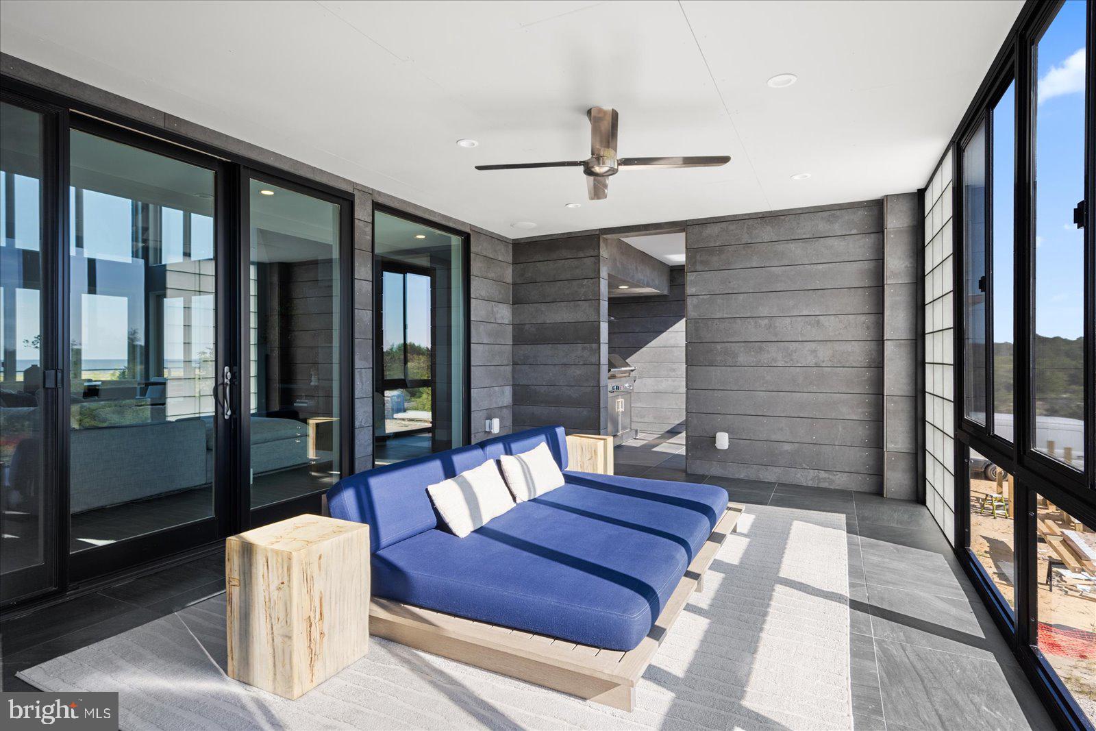 BACK BAY COVE - Residential