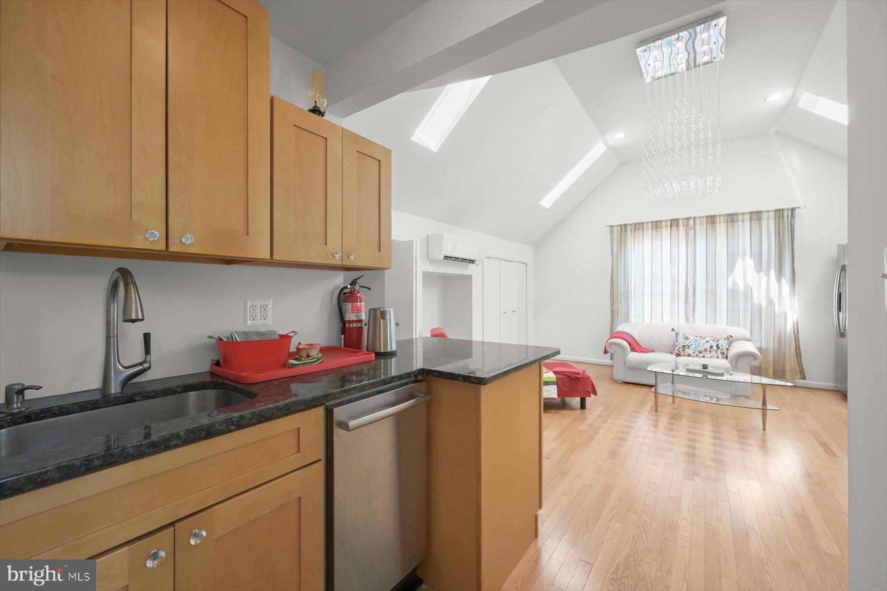 GRAYSTONE FARMS ESTATES - Residential