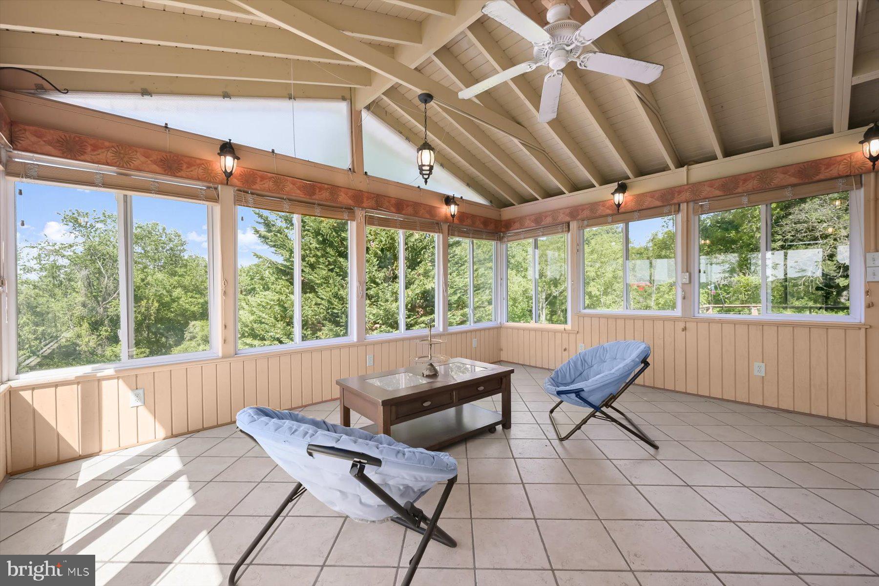 GRAYSTONE FARMS ESTATES - Residential