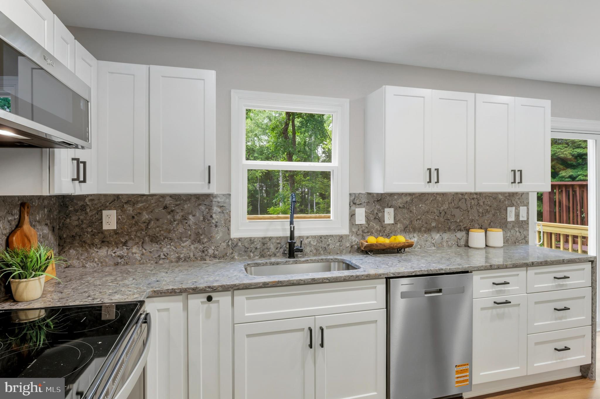 CROFTON COMMONS - Residential