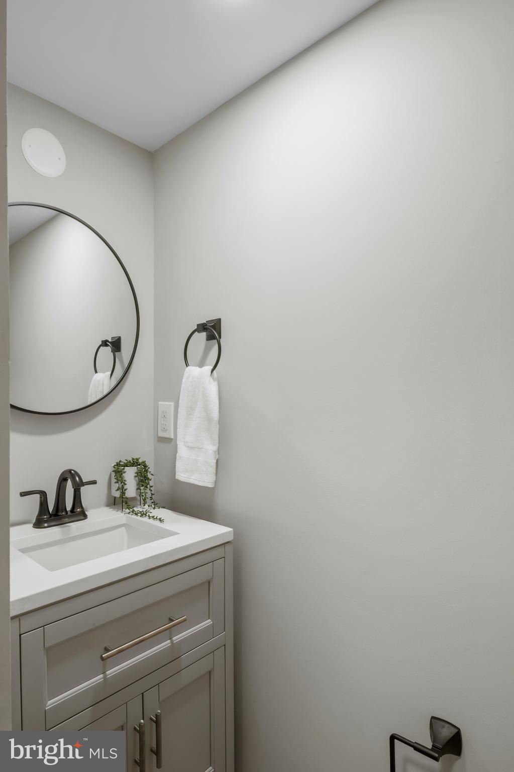 CROFTON COMMONS - Residential