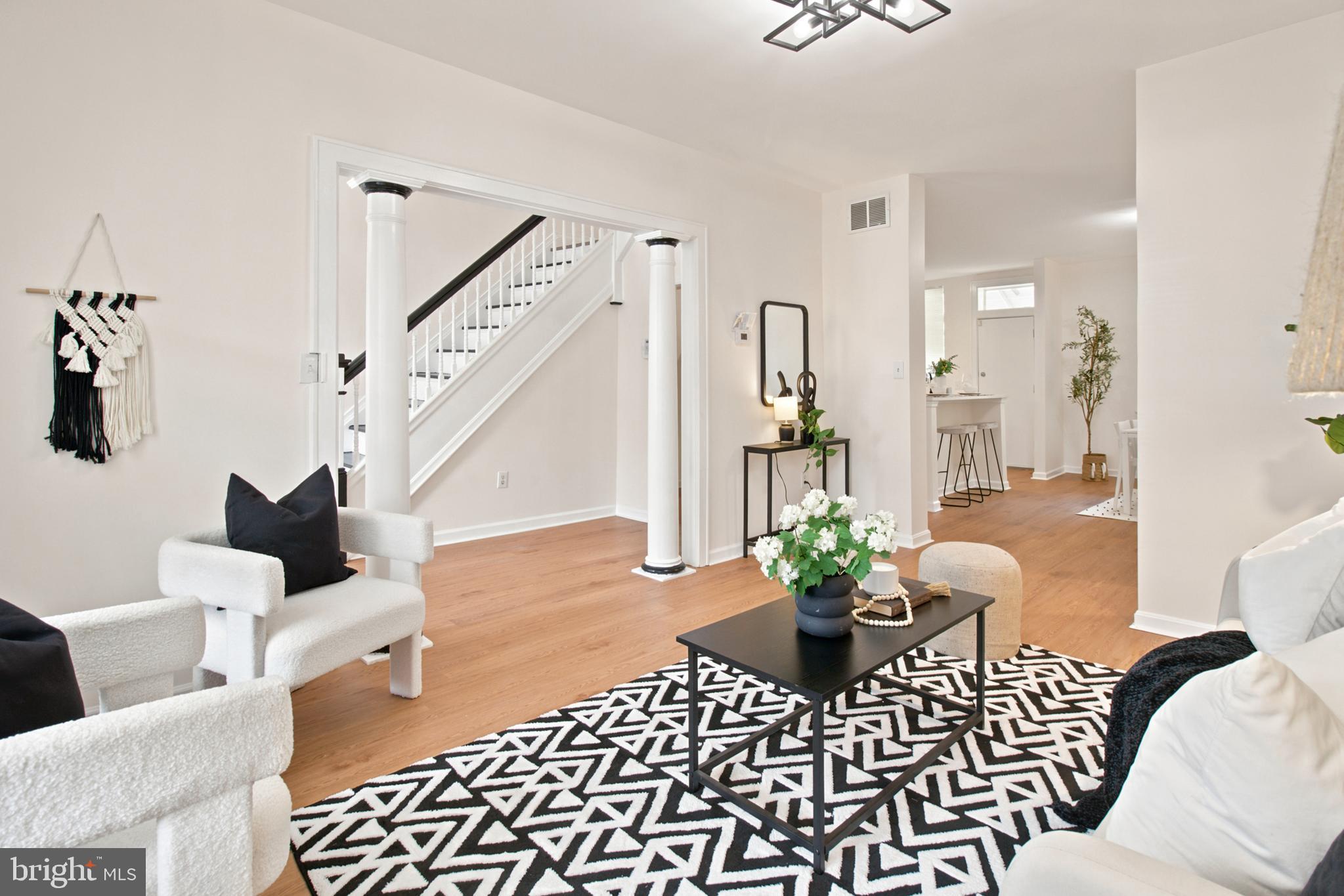PEN LUCY - Residential