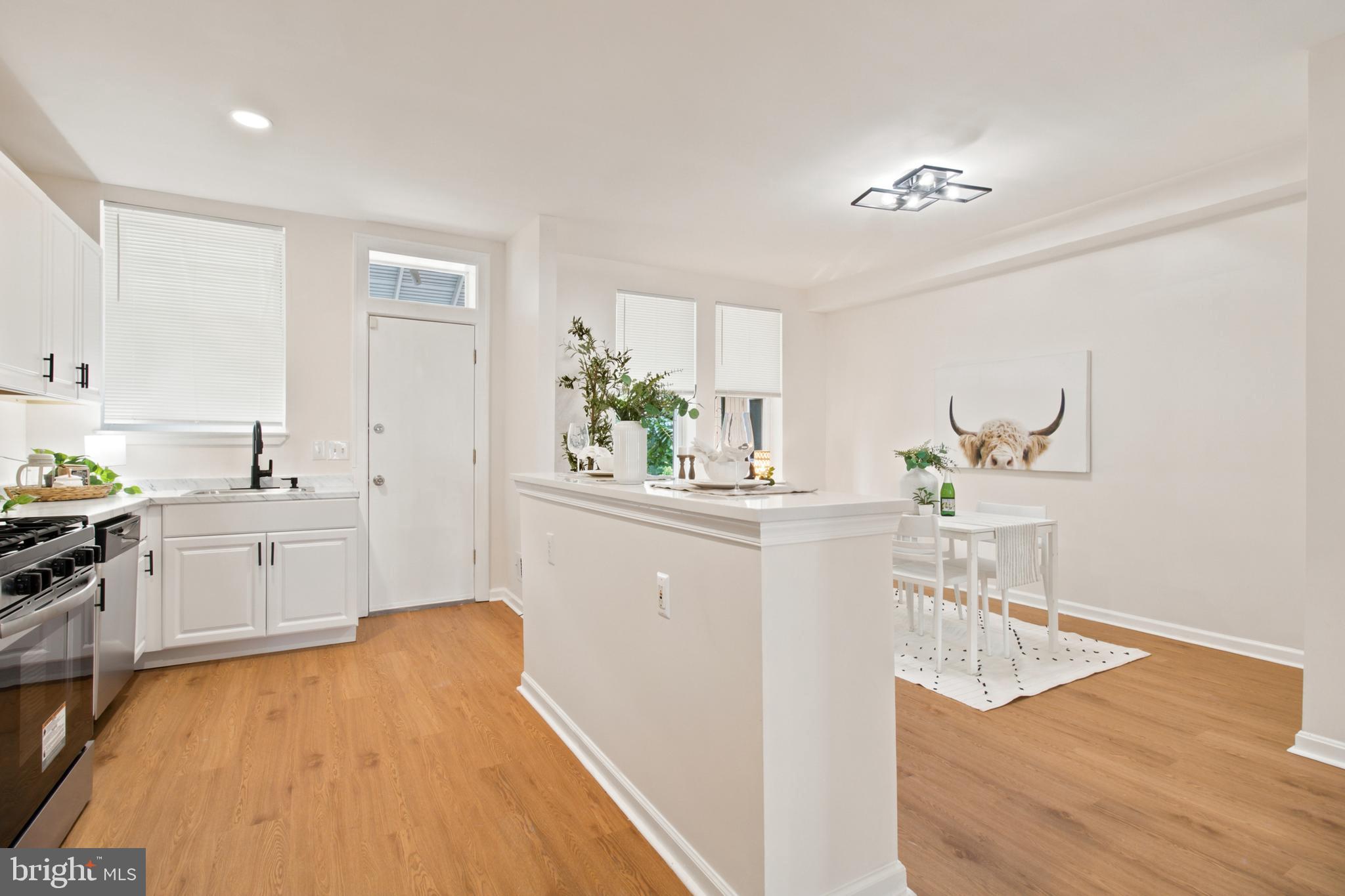 PEN LUCY - Residential