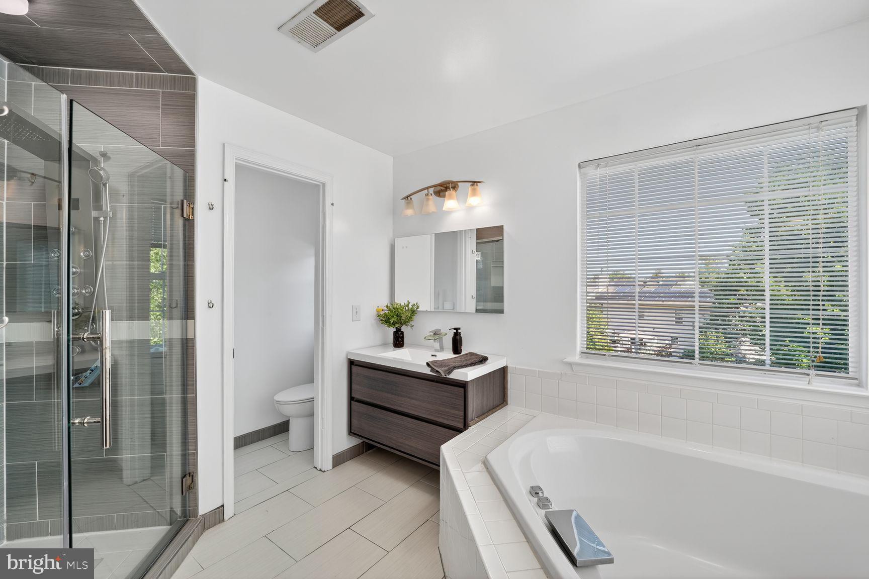 LONGWOOD - Residential