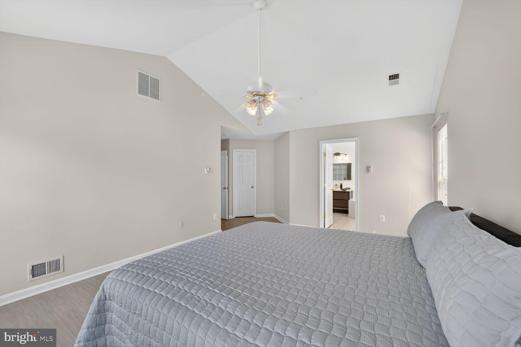 LONGWOOD - Residential