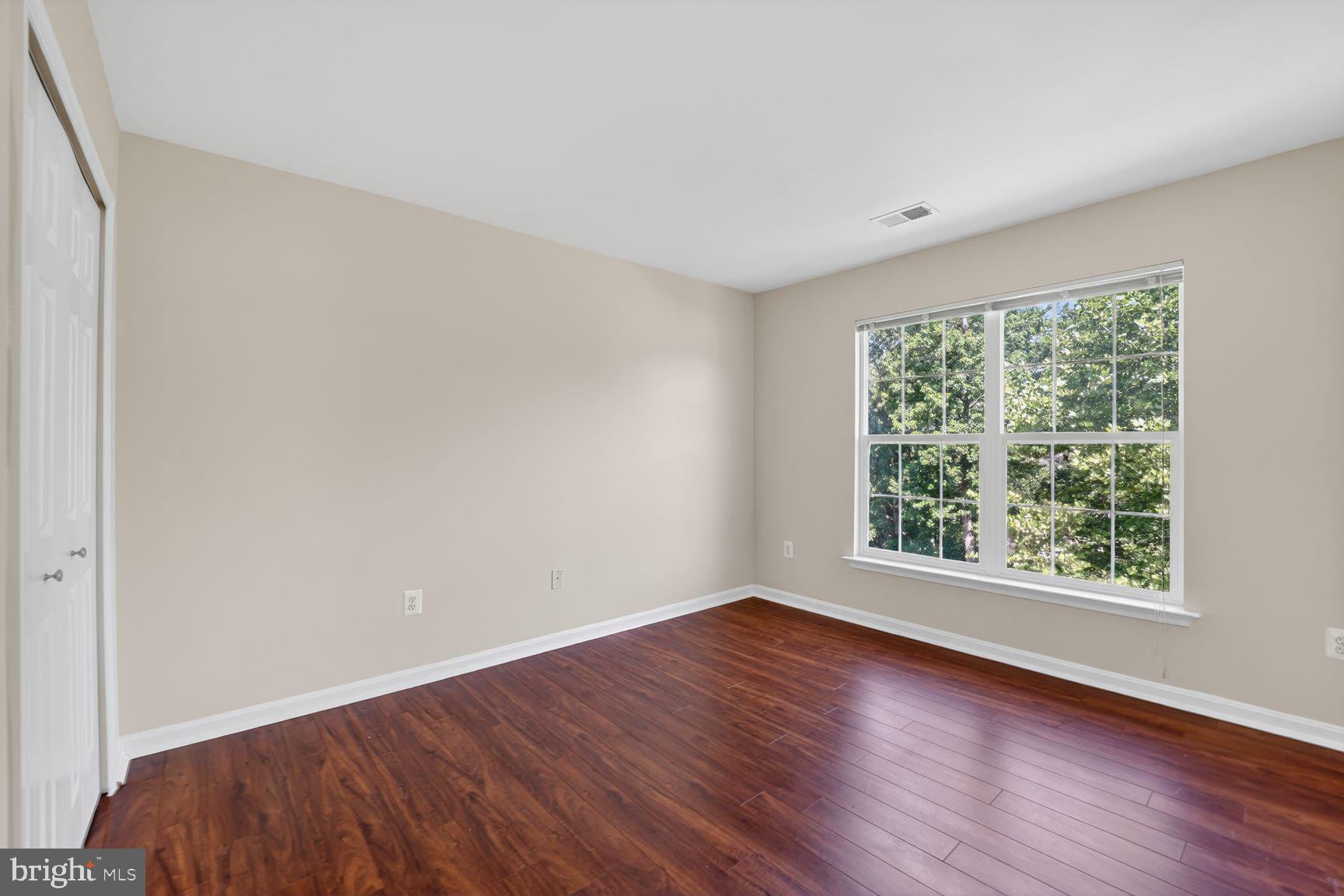 LONGWOOD - Residential