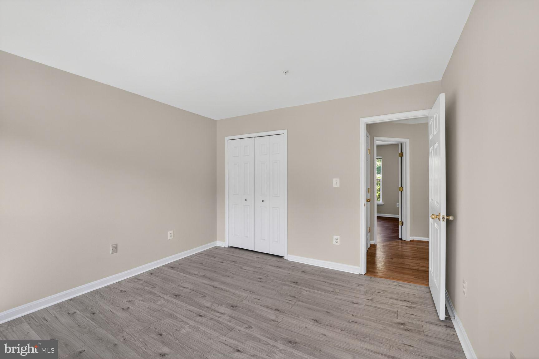 LONGWOOD - Residential