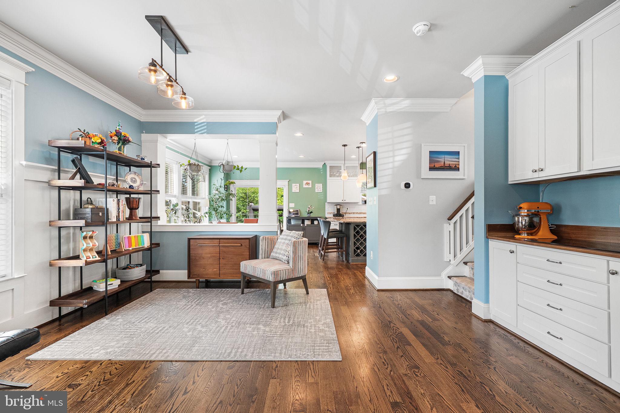 ELLISON HEIGHTS - Residential