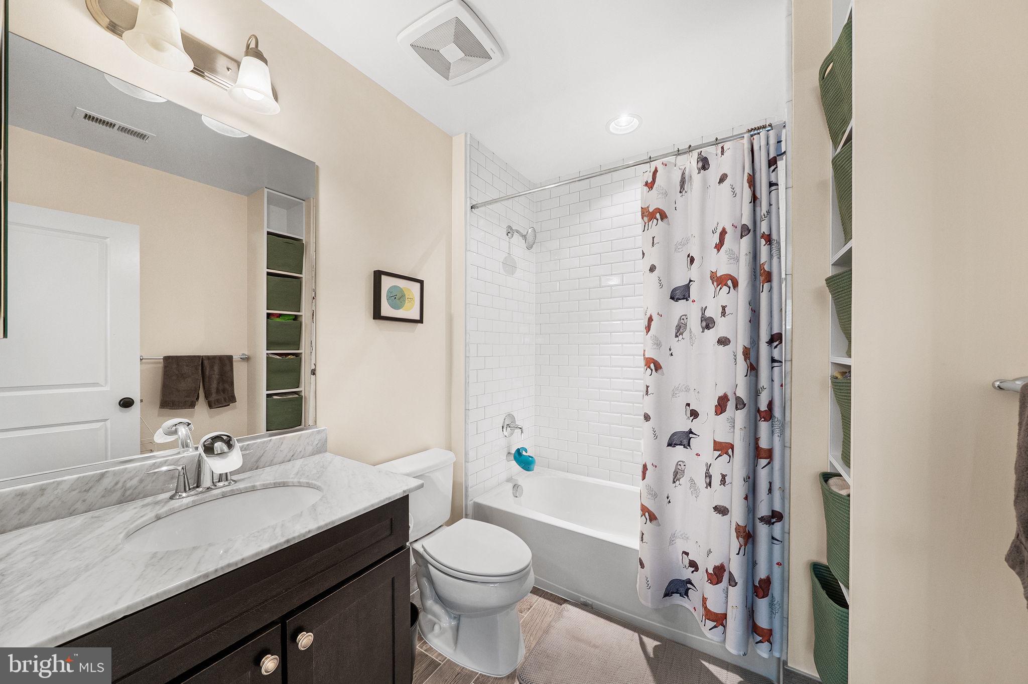 ELLISON HEIGHTS - Residential