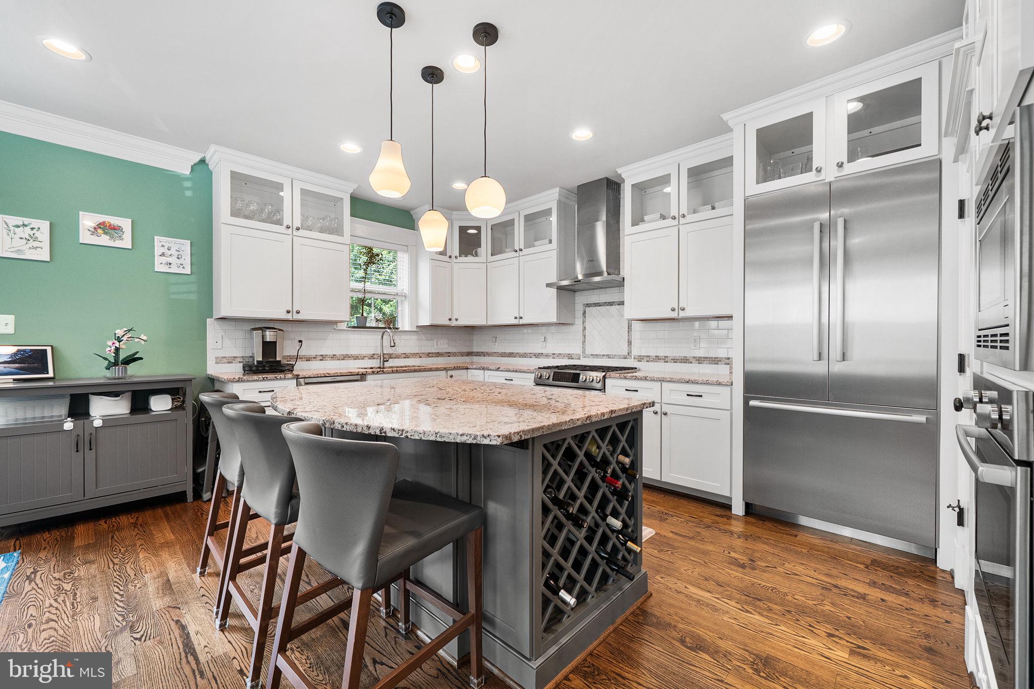 ELLISON HEIGHTS - Residential
