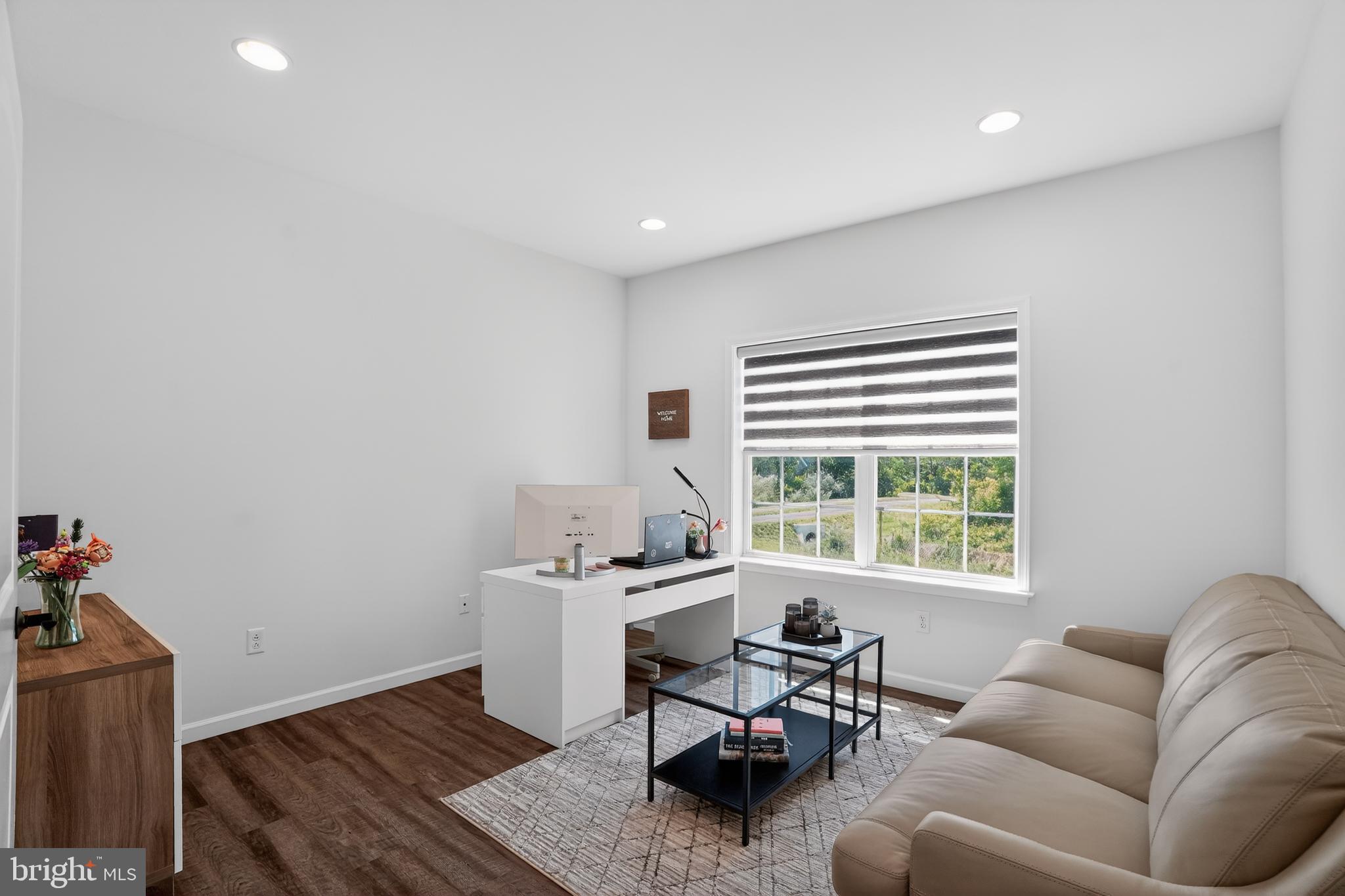 GLENWOOD CHASE - Residential