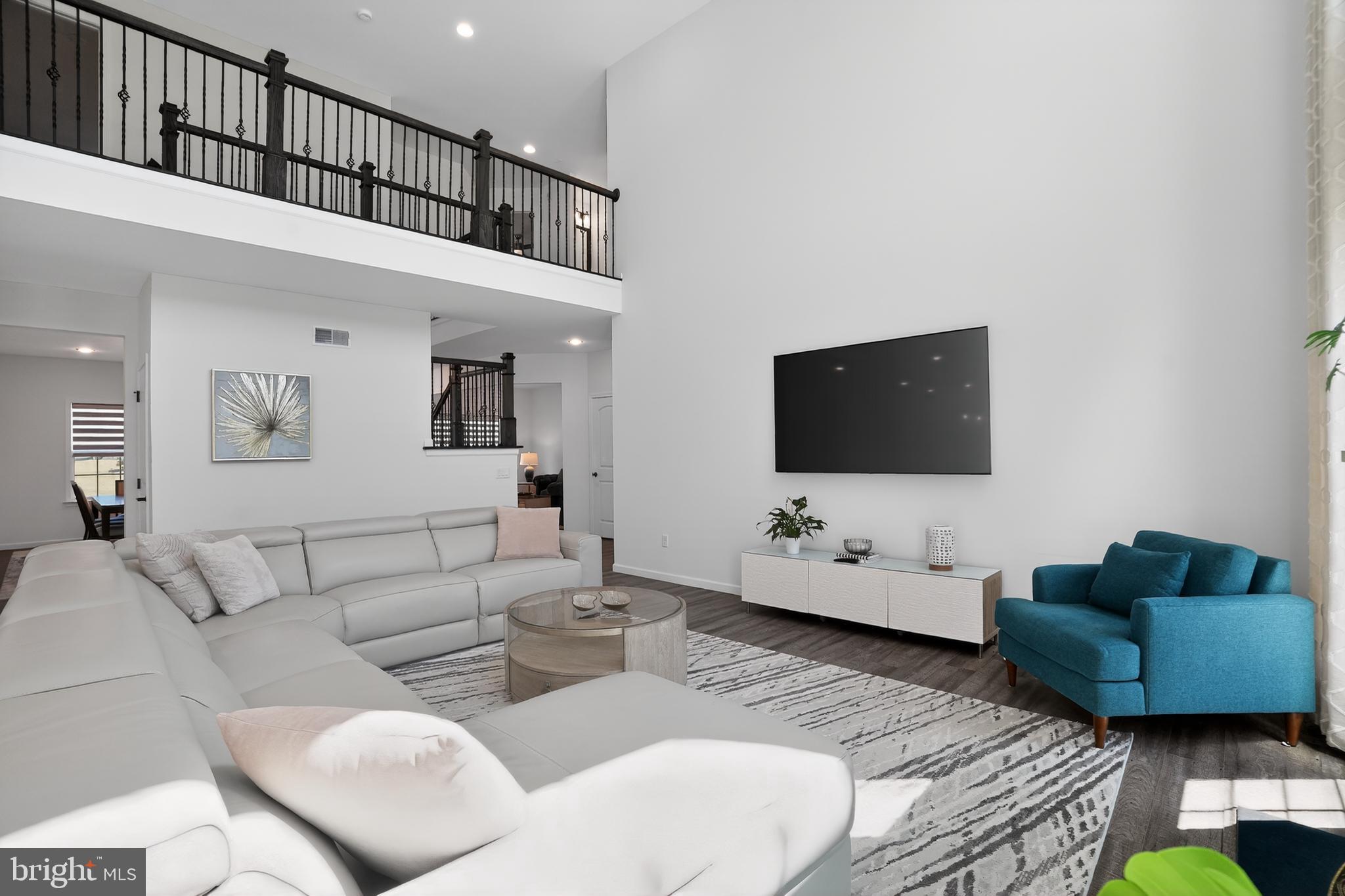 GLENWOOD CHASE - Residential