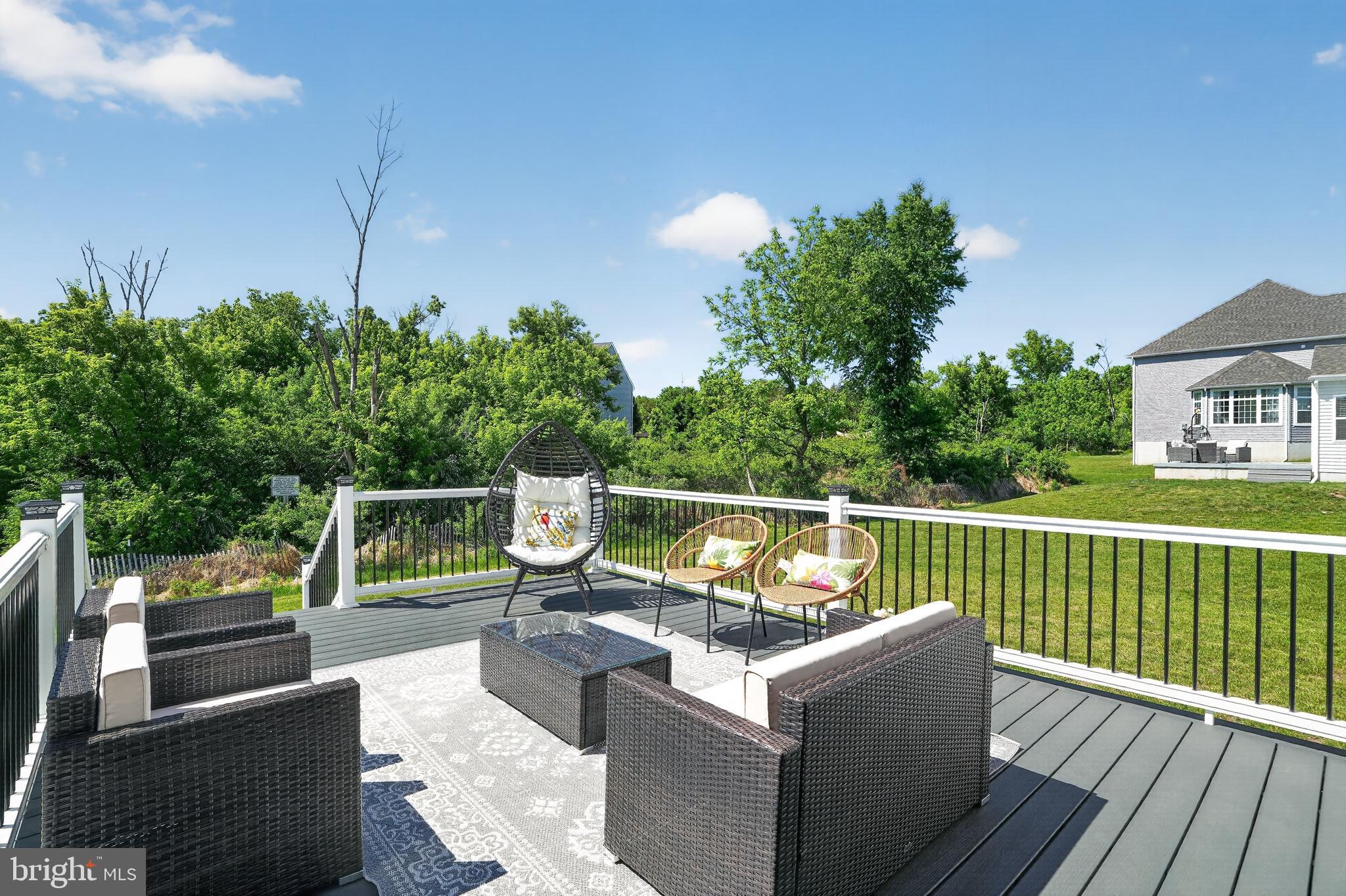 GLENWOOD CHASE - Residential