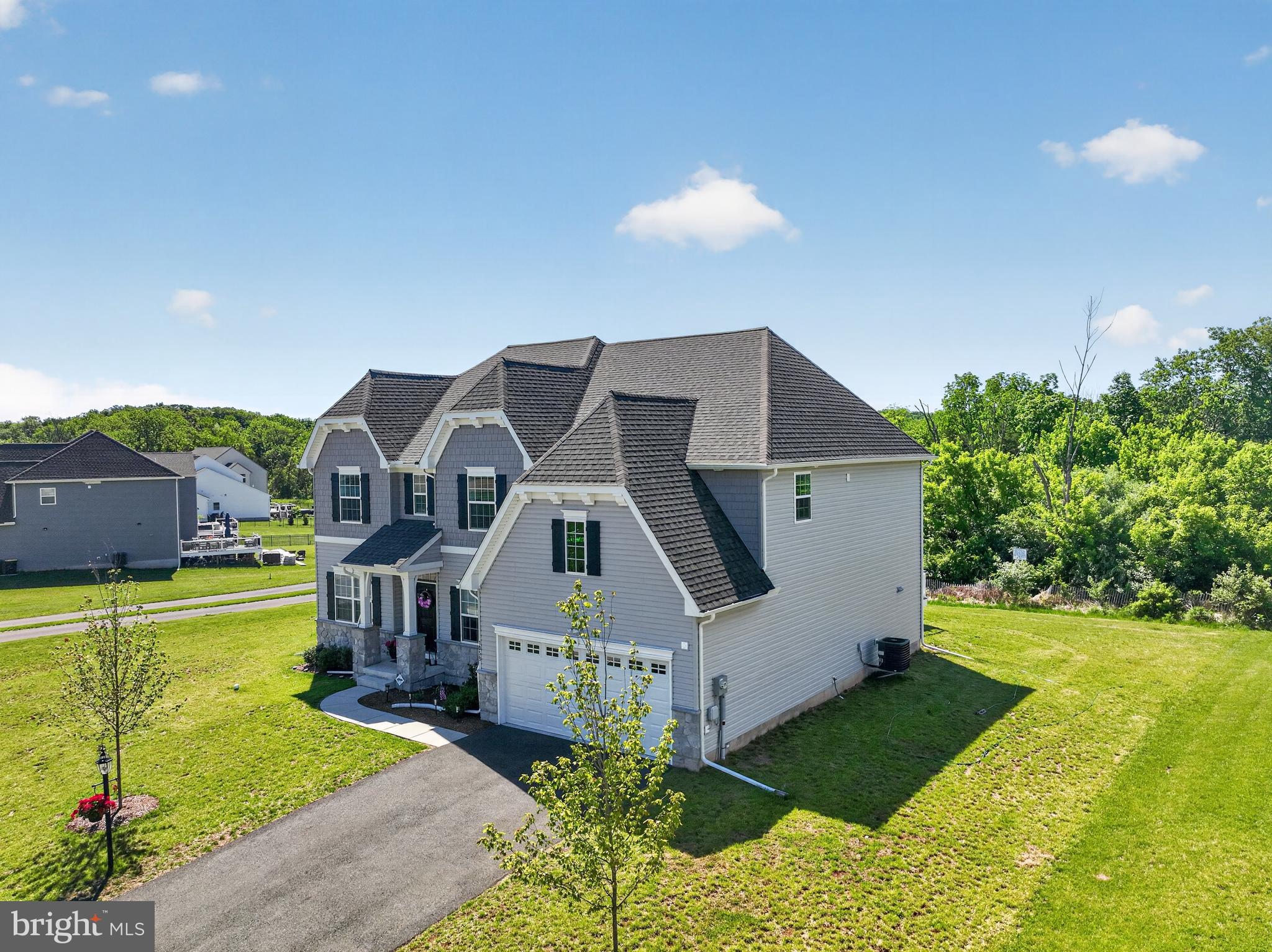 GLENWOOD CHASE - Residential