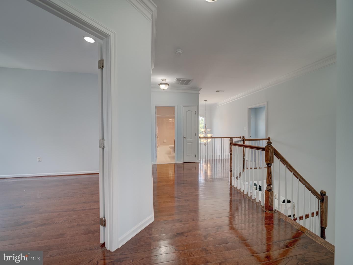 LOUDOUN VALLEY - Residential