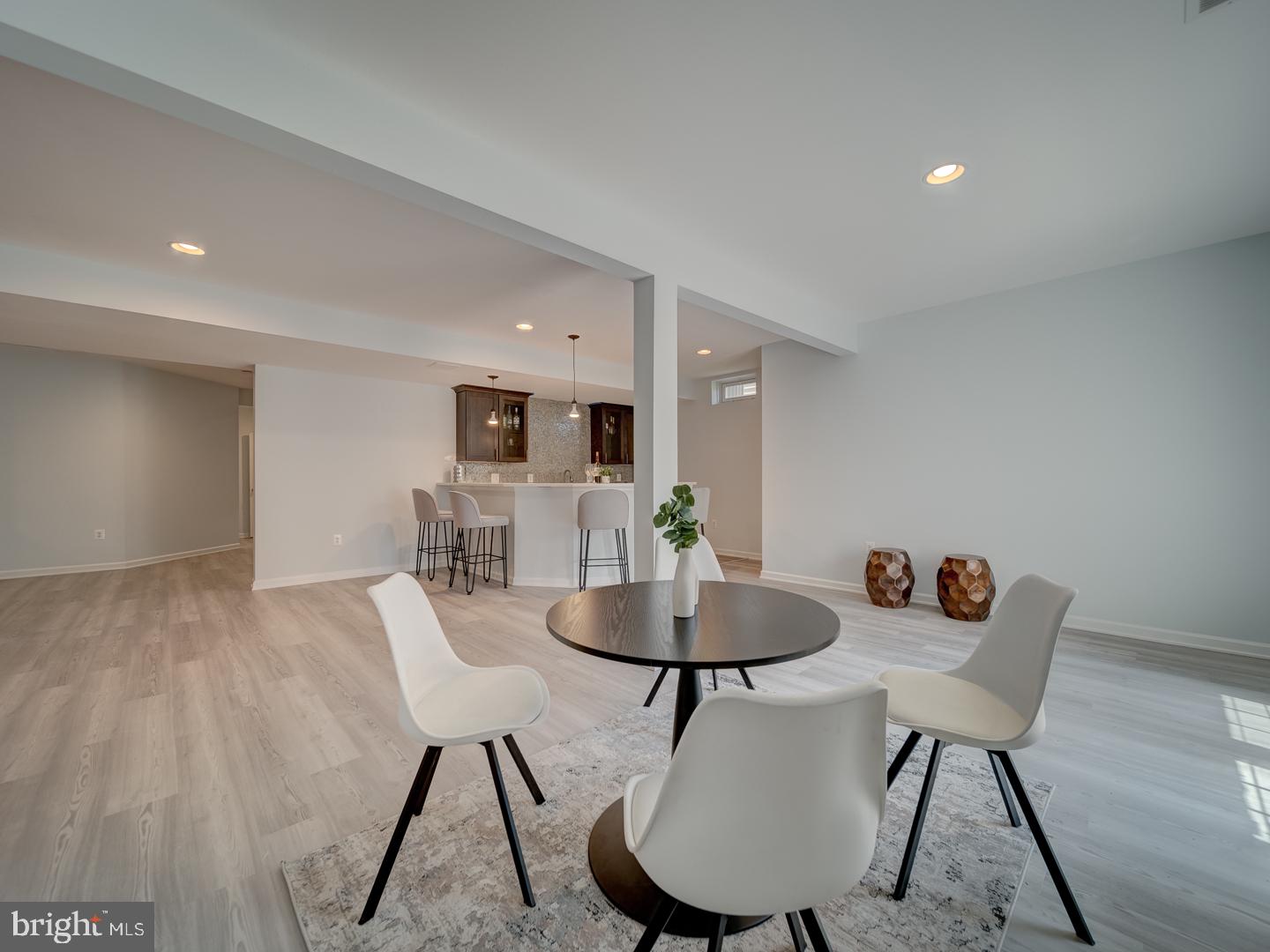 LOUDOUN VALLEY - Residential