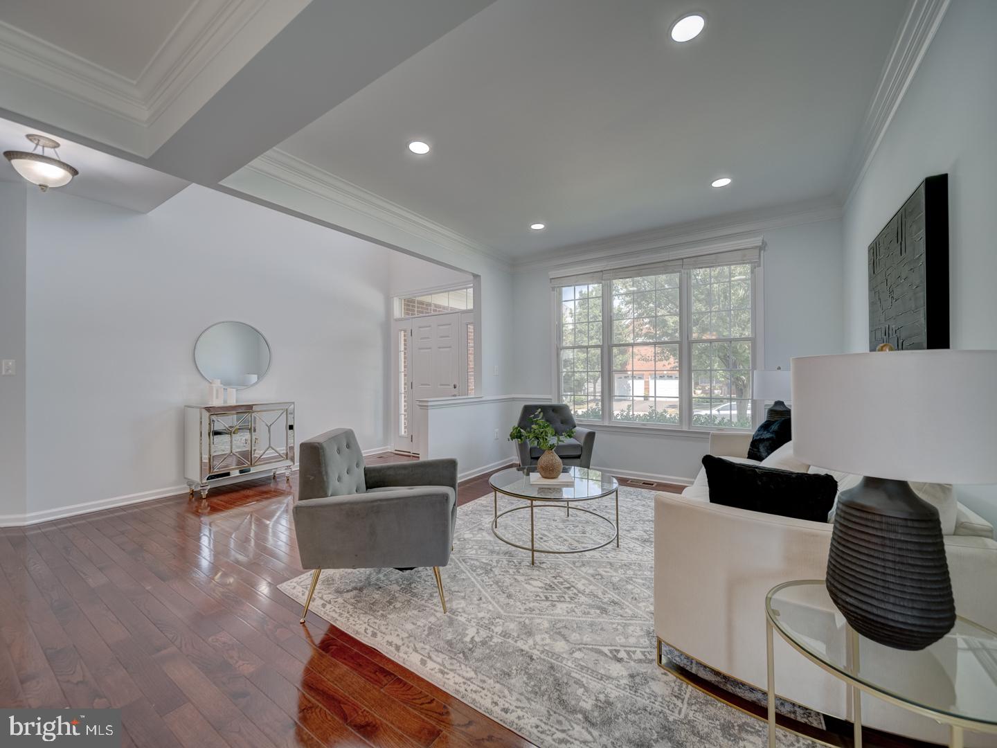 LOUDOUN VALLEY - Residential