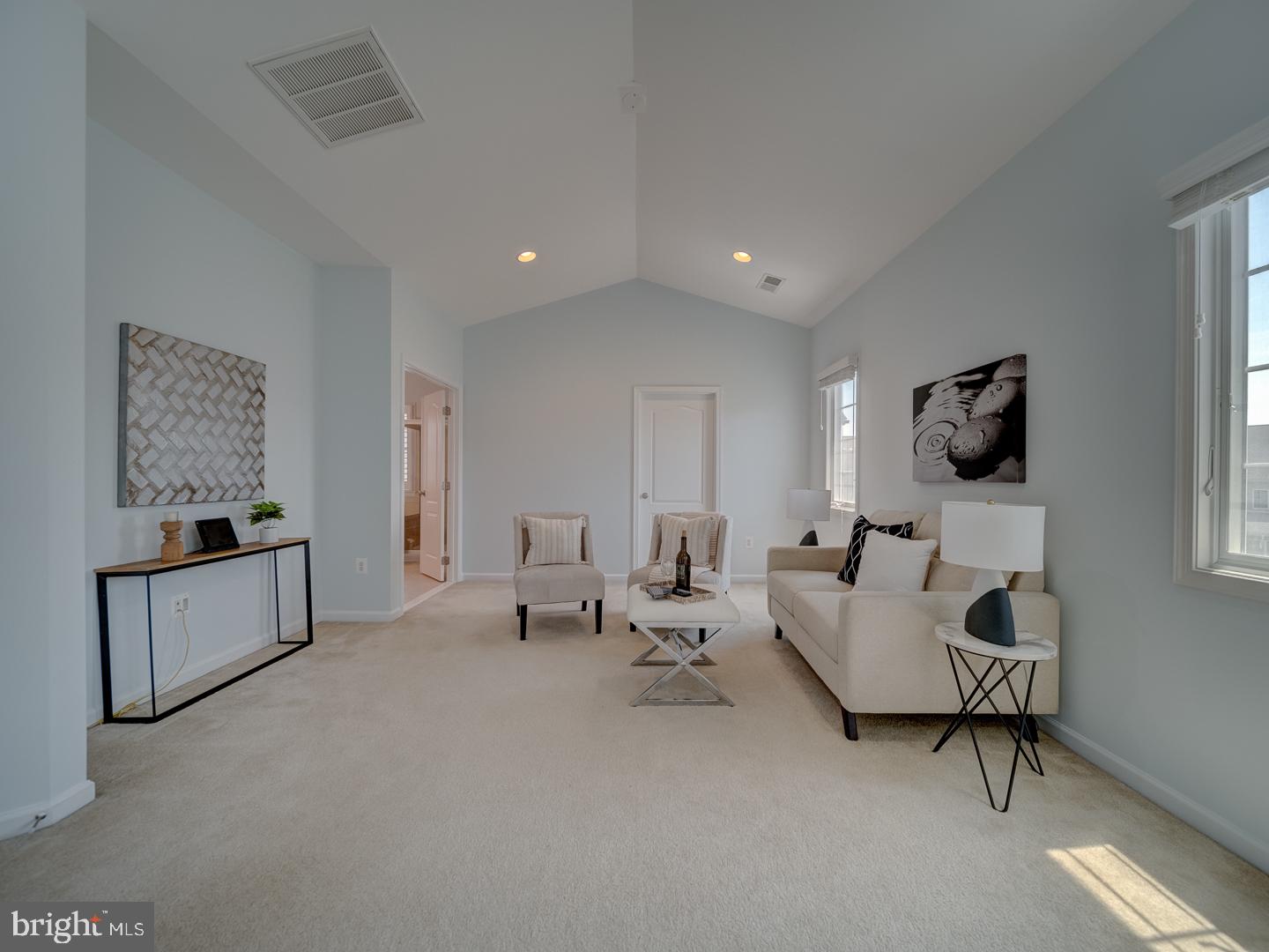 LOUDOUN VALLEY - Residential