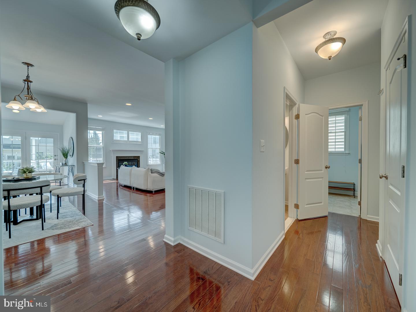 LOUDOUN VALLEY - Residential