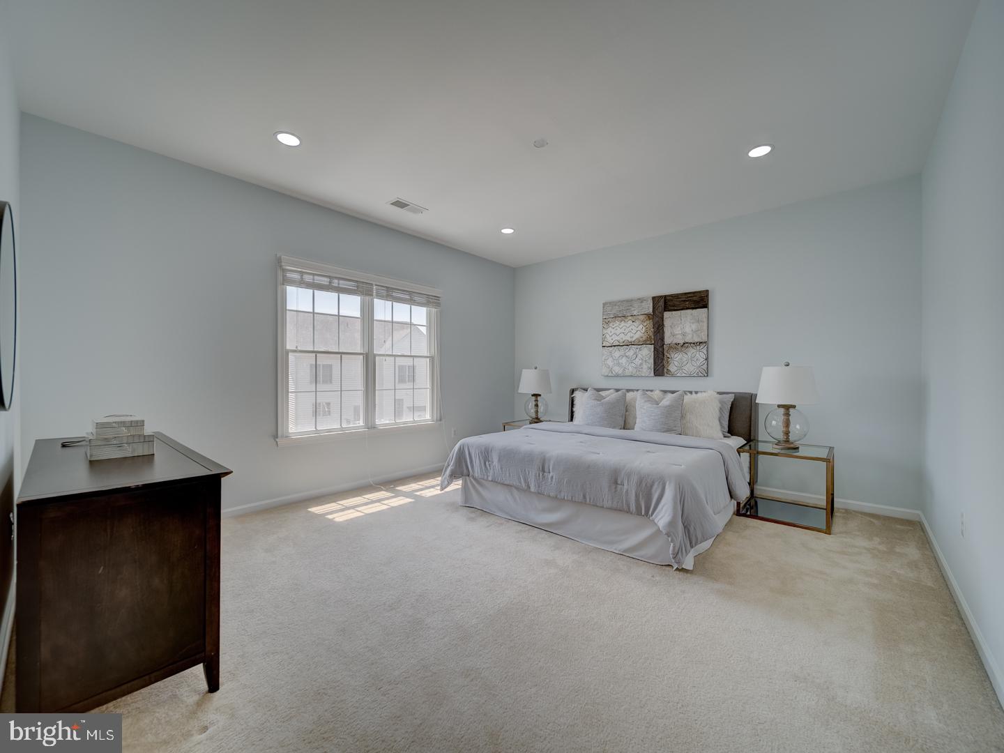 LOUDOUN VALLEY - Residential