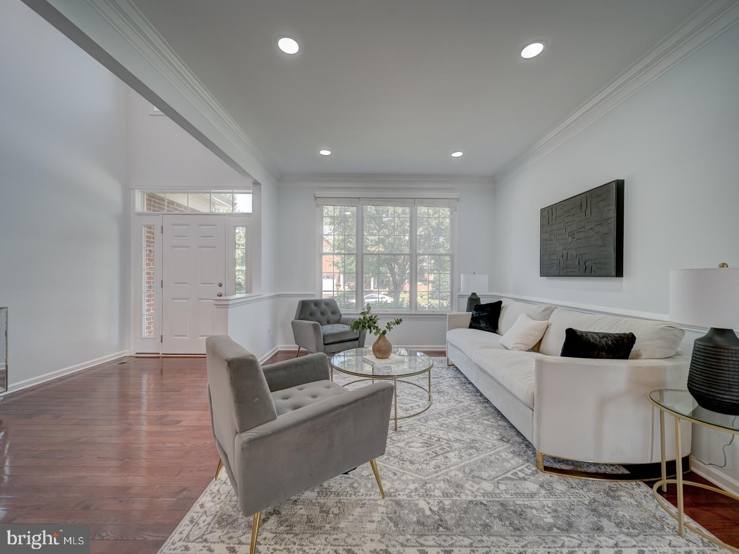 LOUDOUN VALLEY - Residential
