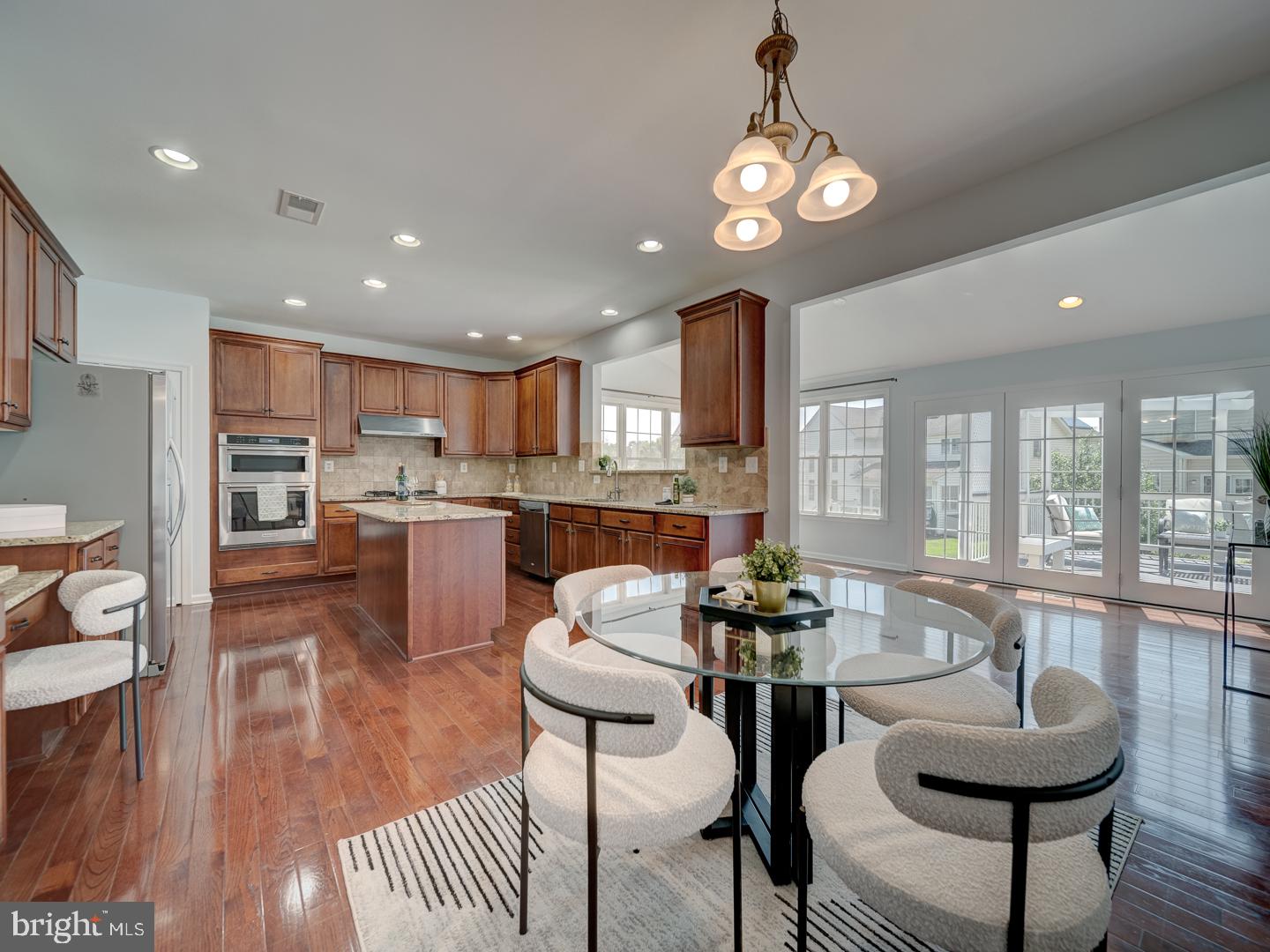 LOUDOUN VALLEY - Residential