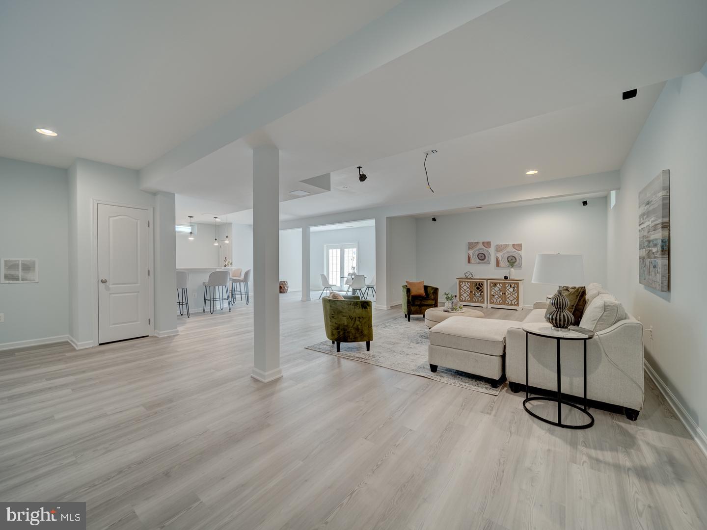 LOUDOUN VALLEY - Residential
