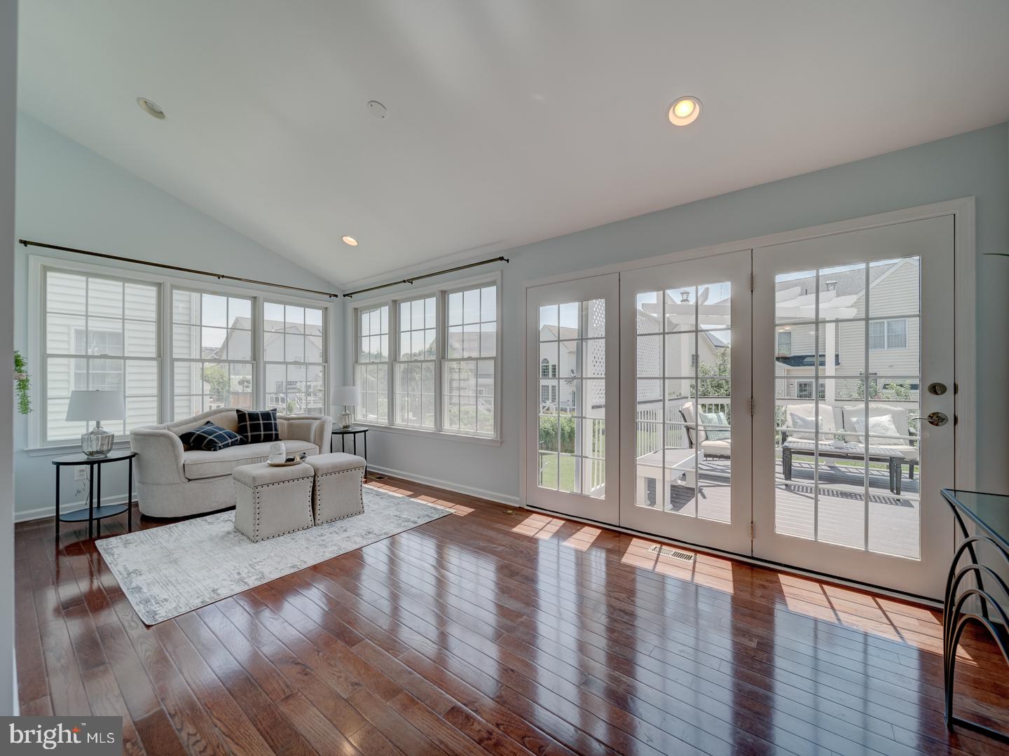 LOUDOUN VALLEY - Residential