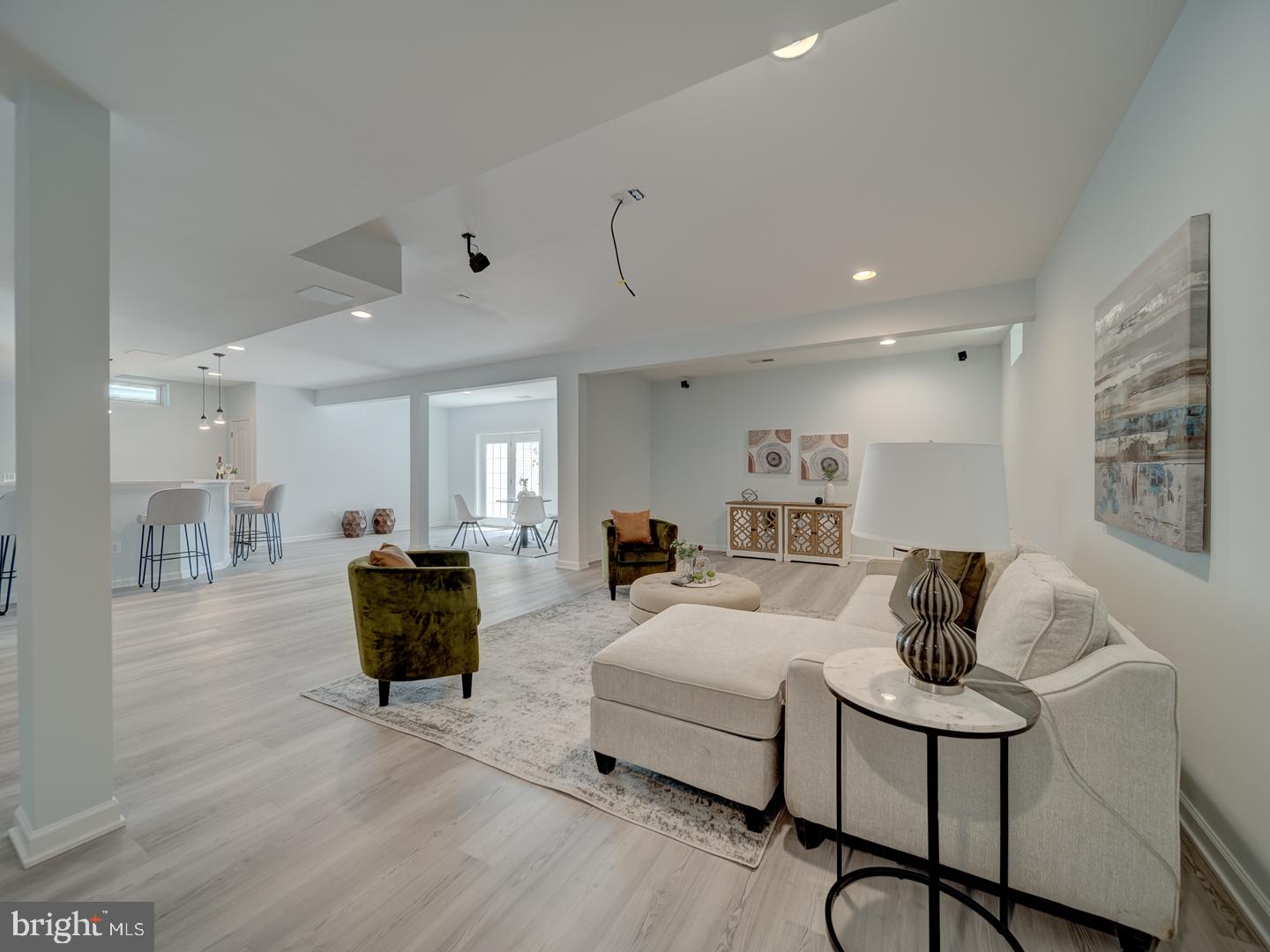 LOUDOUN VALLEY - Residential