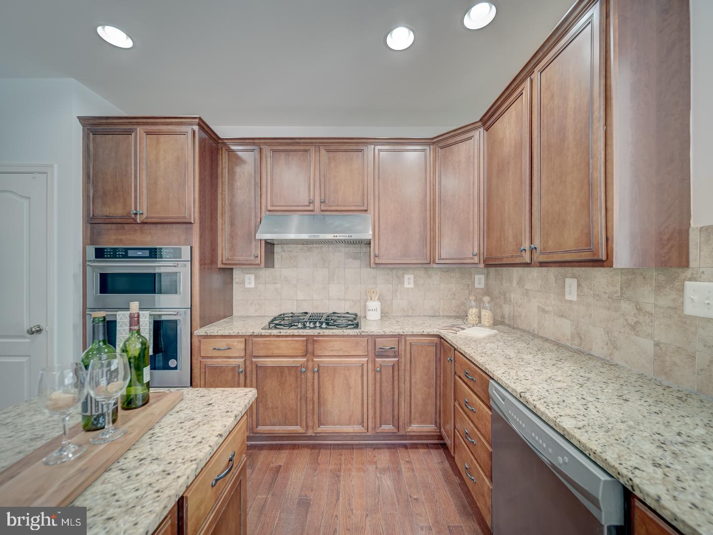 LOUDOUN VALLEY - Residential