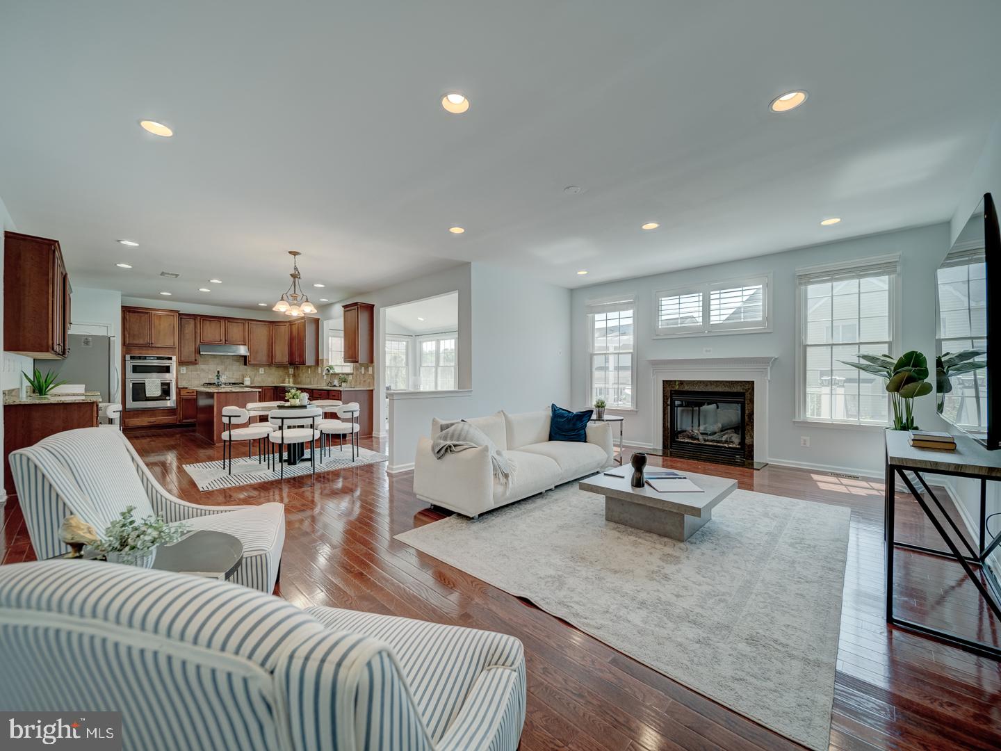LOUDOUN VALLEY - Residential