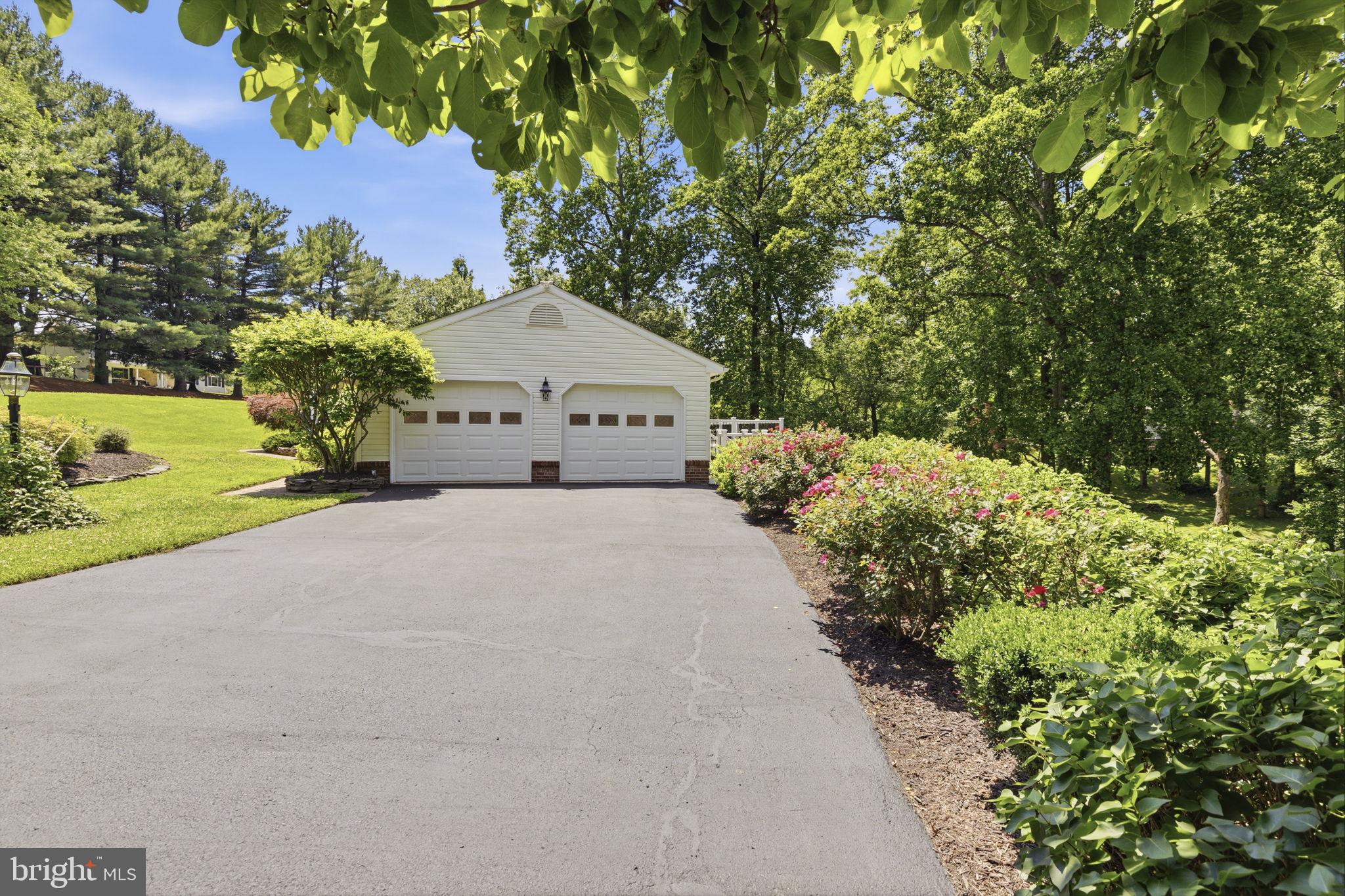 JARRETTSWOOD - Residential