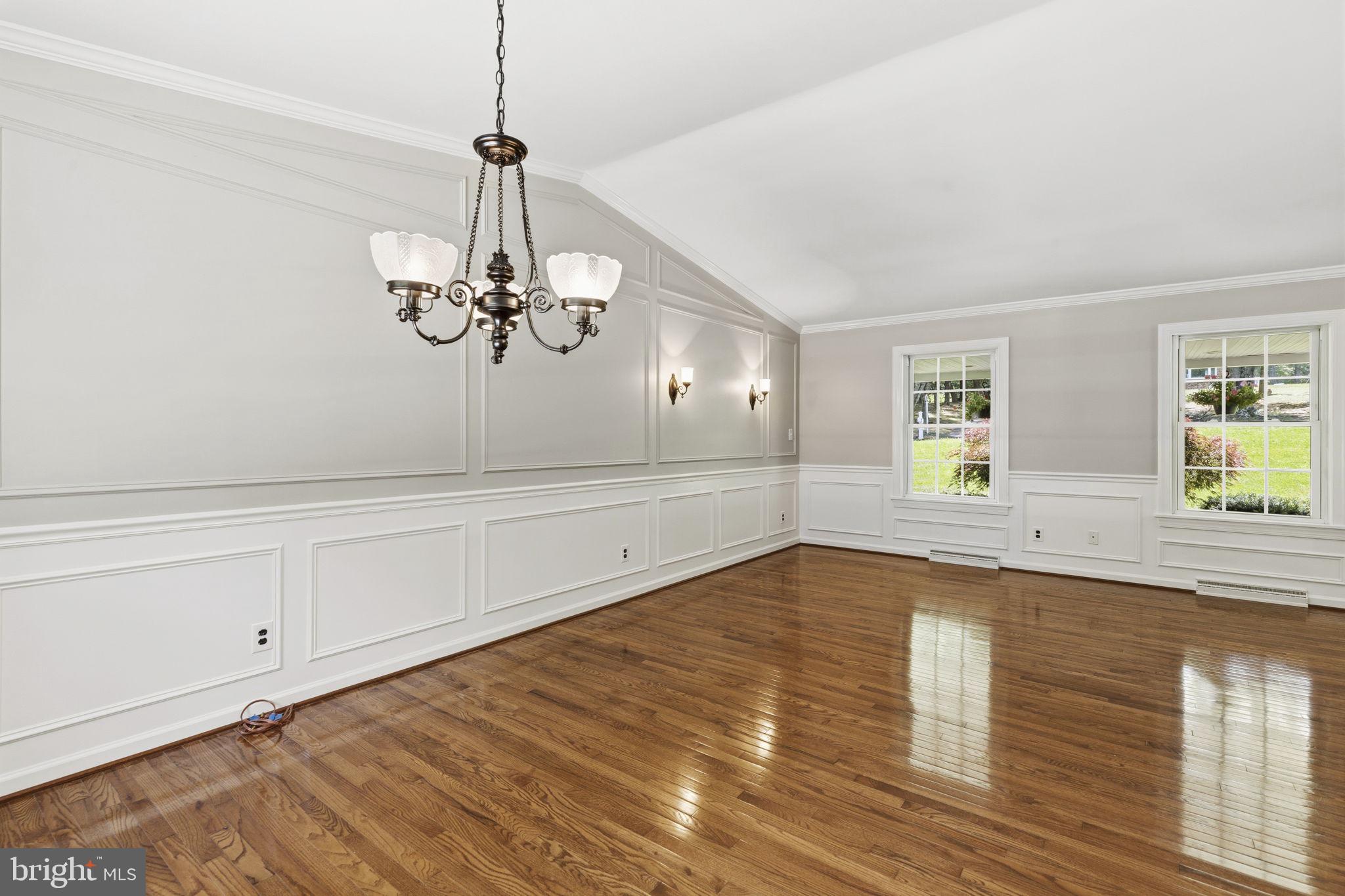 JARRETTSWOOD - Residential
