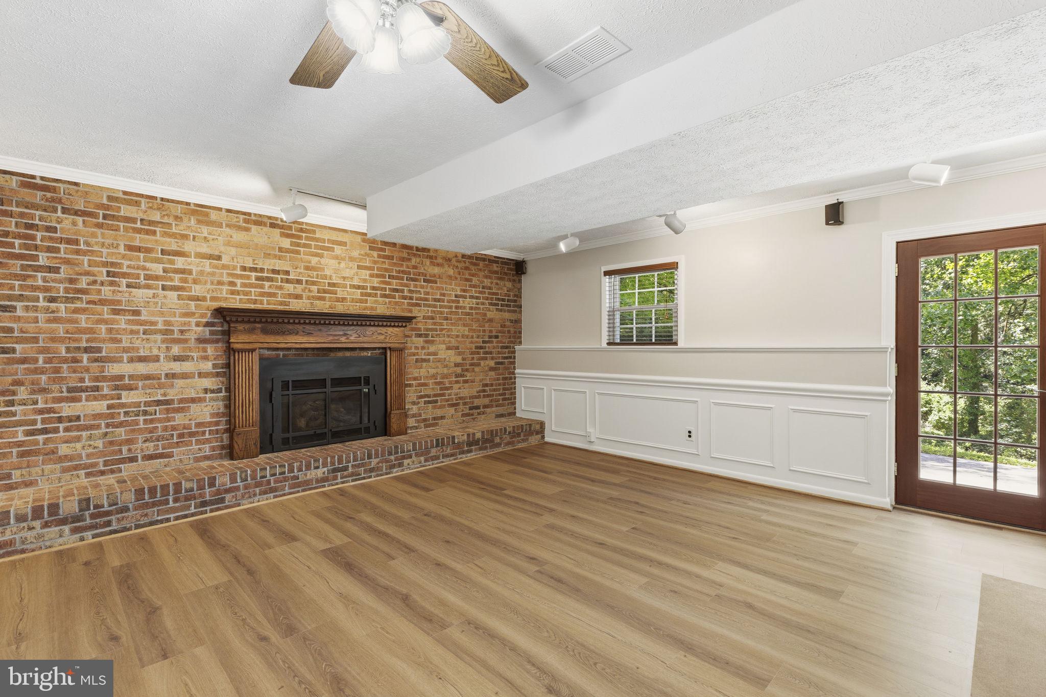 JARRETTSWOOD - Residential