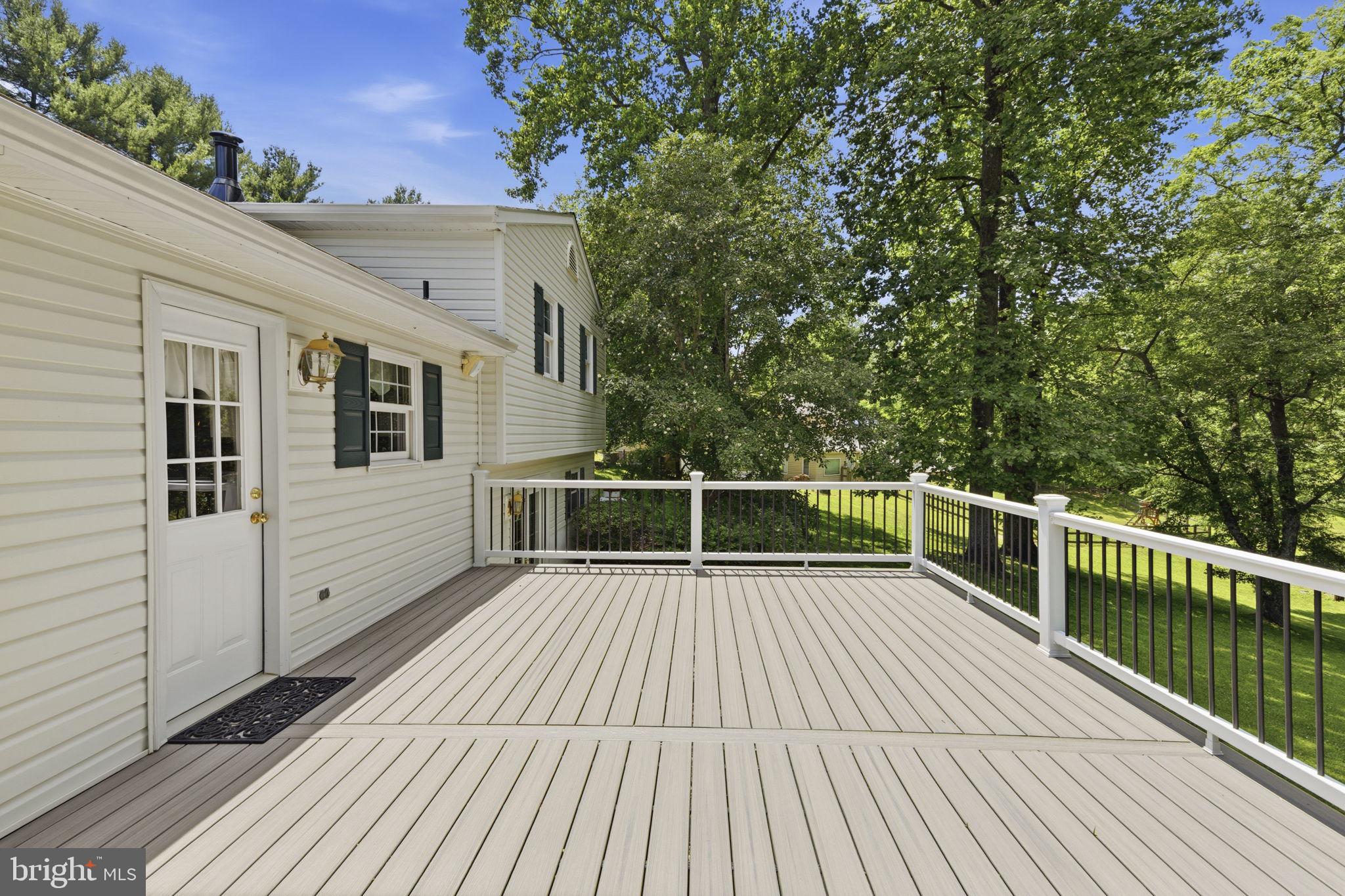 JARRETTSWOOD - Residential