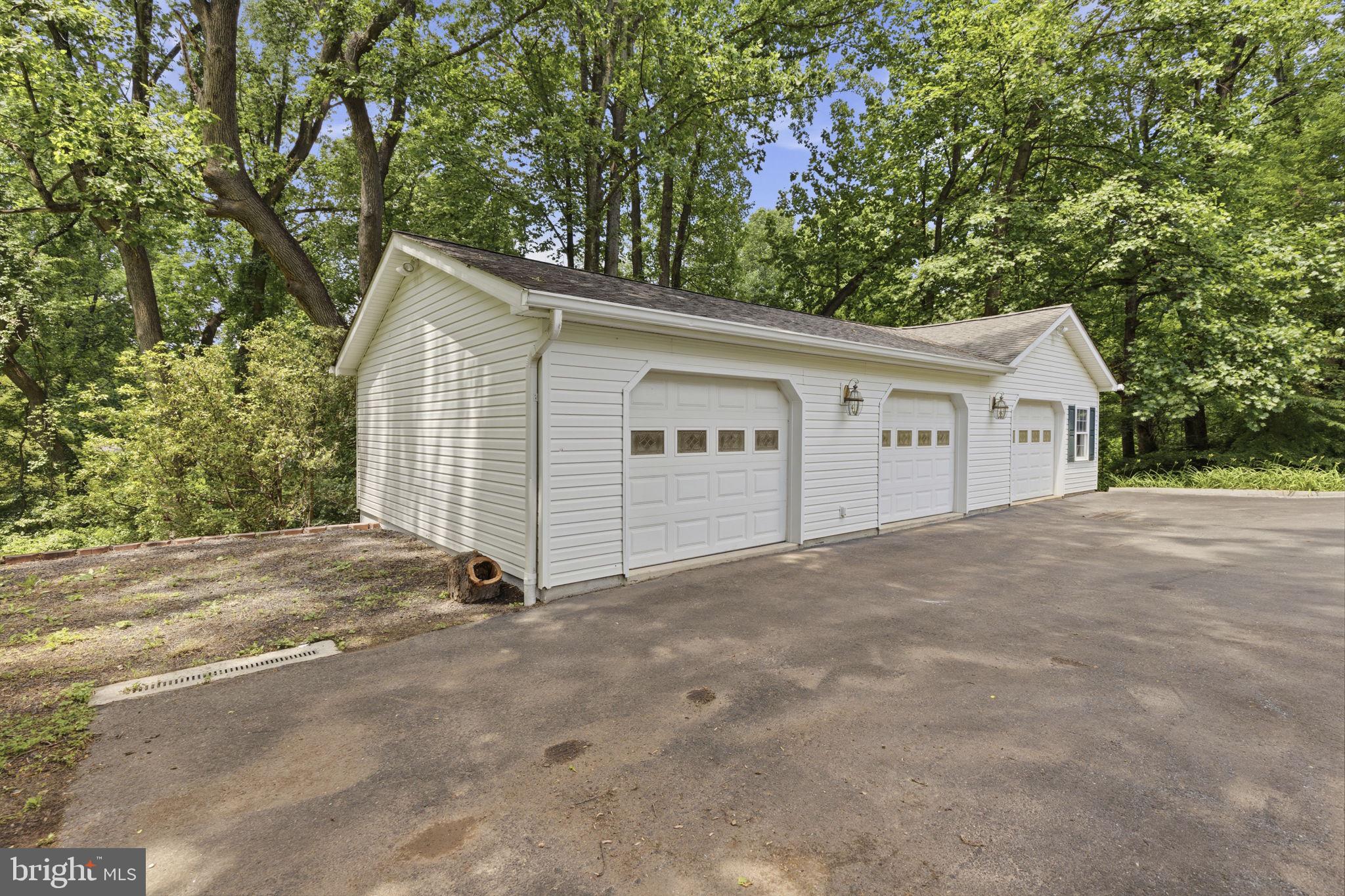 JARRETTSWOOD - Residential
