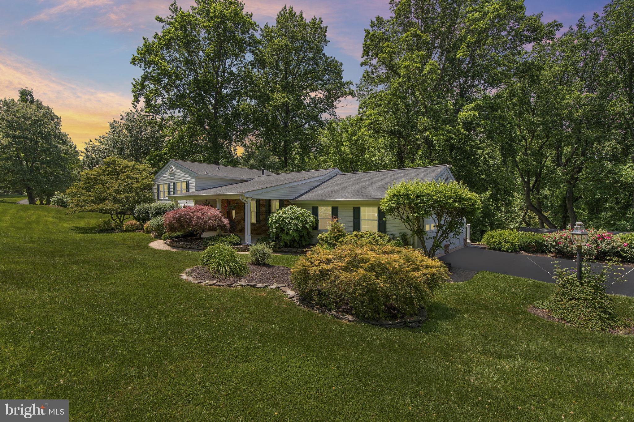 JARRETTSWOOD - Residential