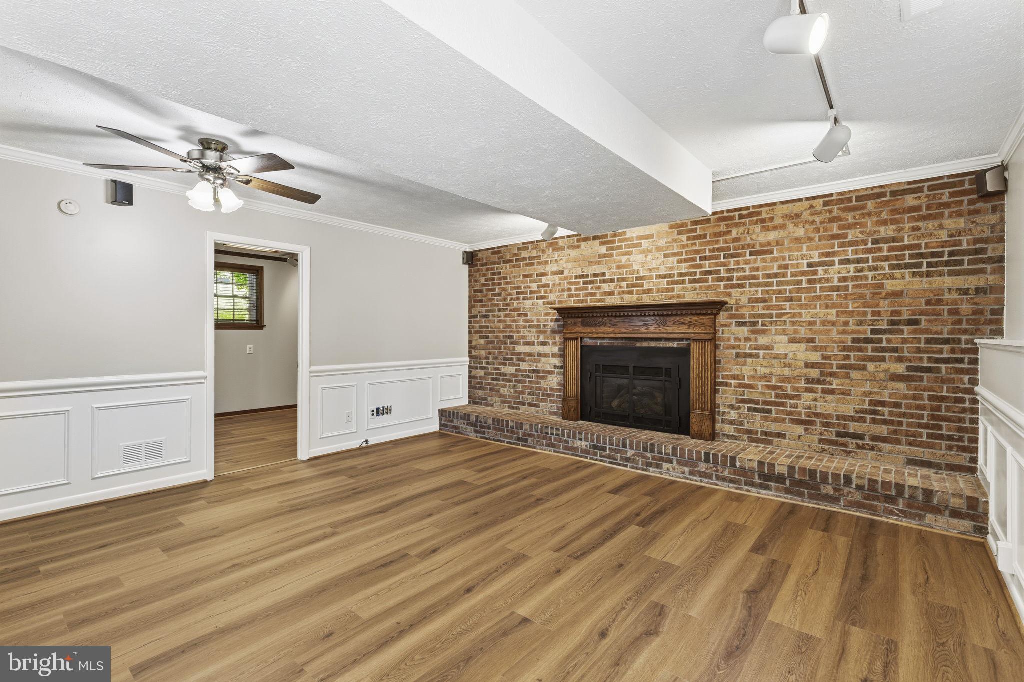 JARRETTSWOOD - Residential