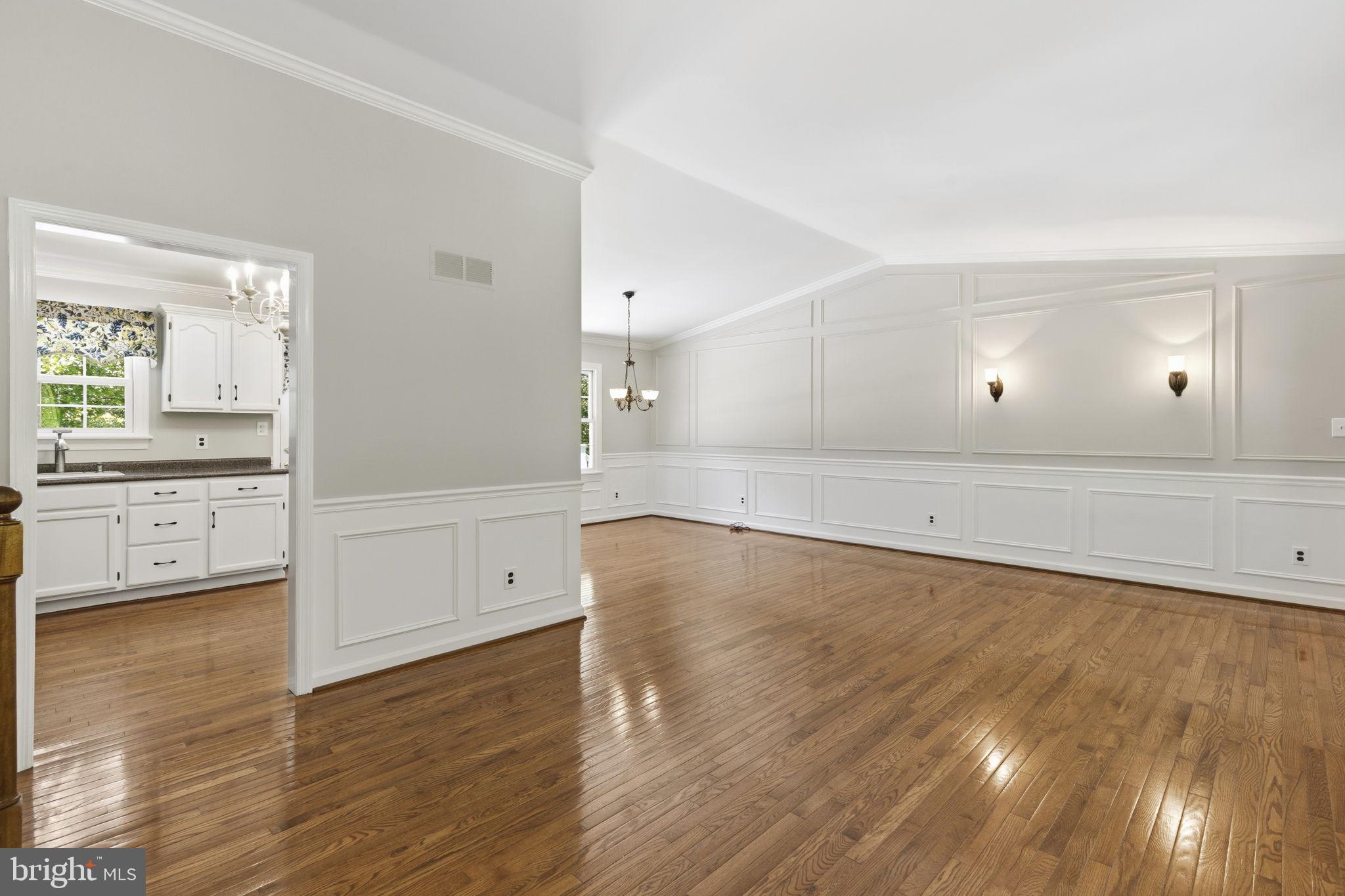 JARRETTSWOOD - Residential