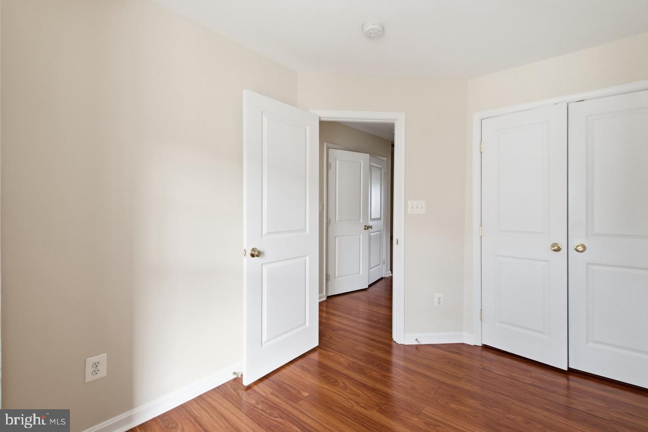 LORTON STATION SOUTH - Residential