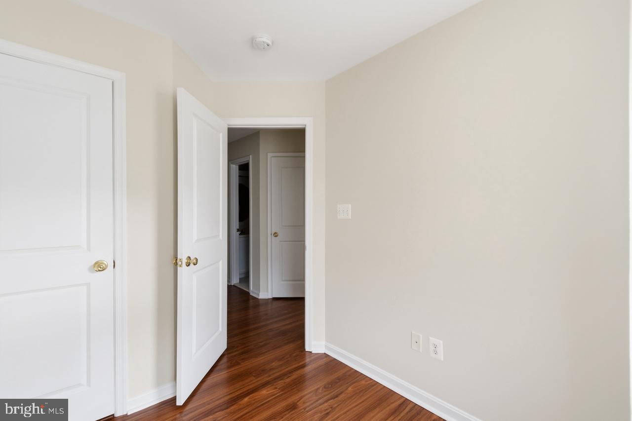 LORTON STATION SOUTH - Residential