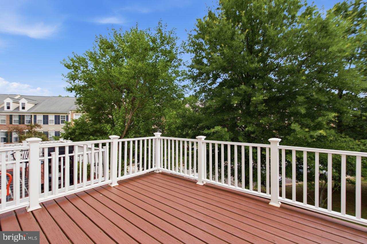 LORTON STATION SOUTH - Residential