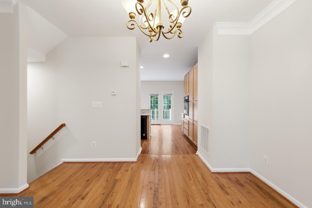 LORTON STATION SOUTH - Residential