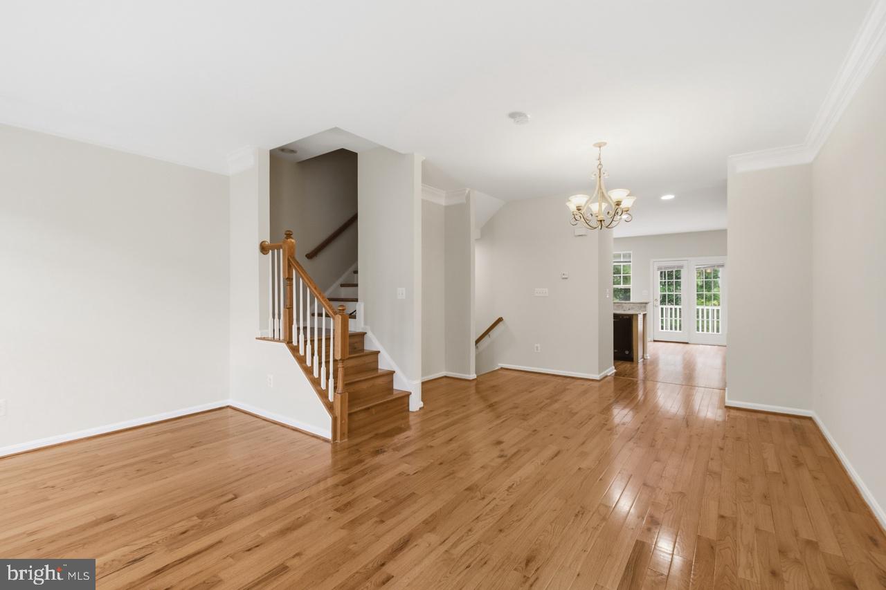 LORTON STATION SOUTH - Residential