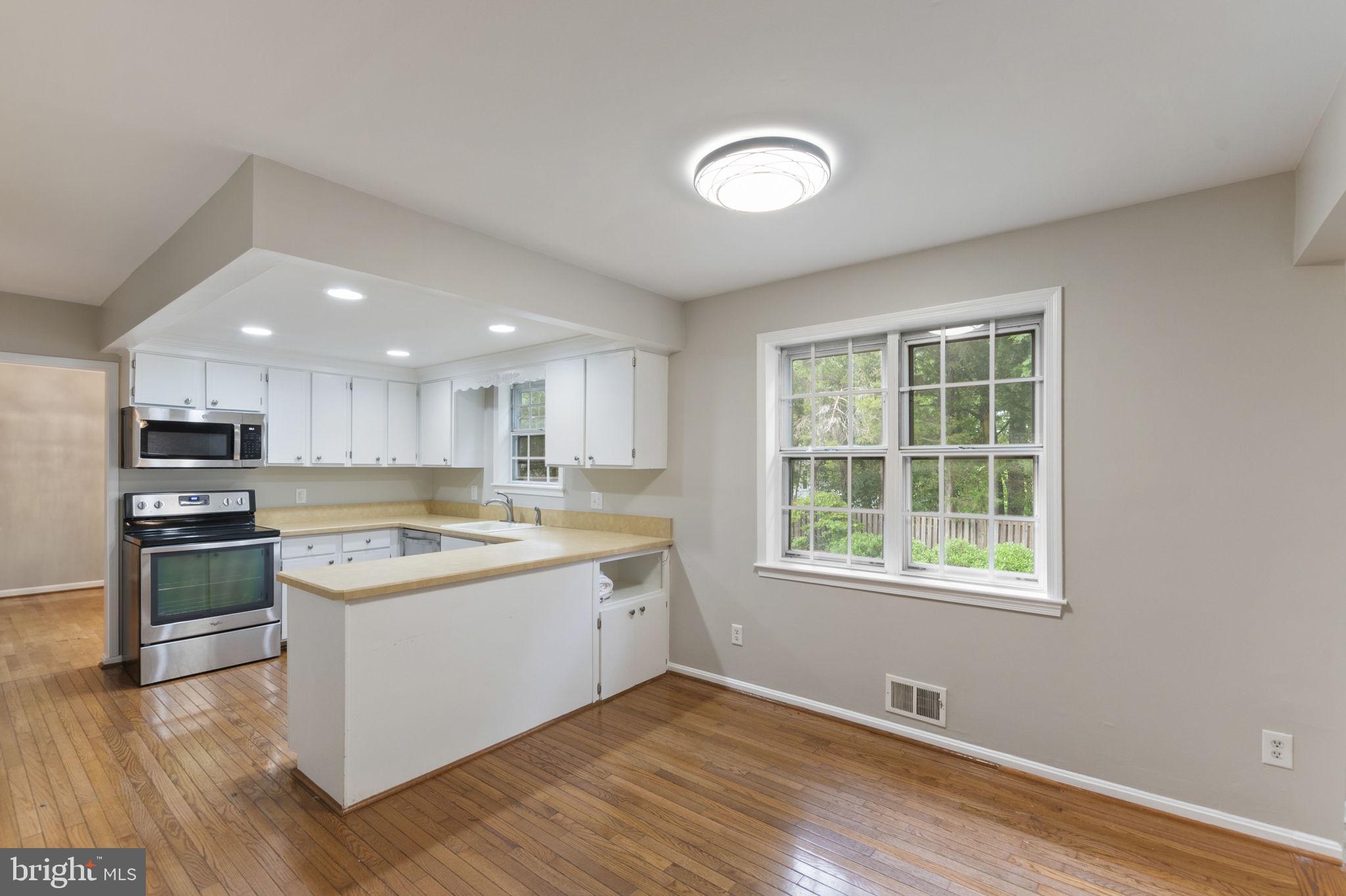 WILTON FOREST - Residential Lease