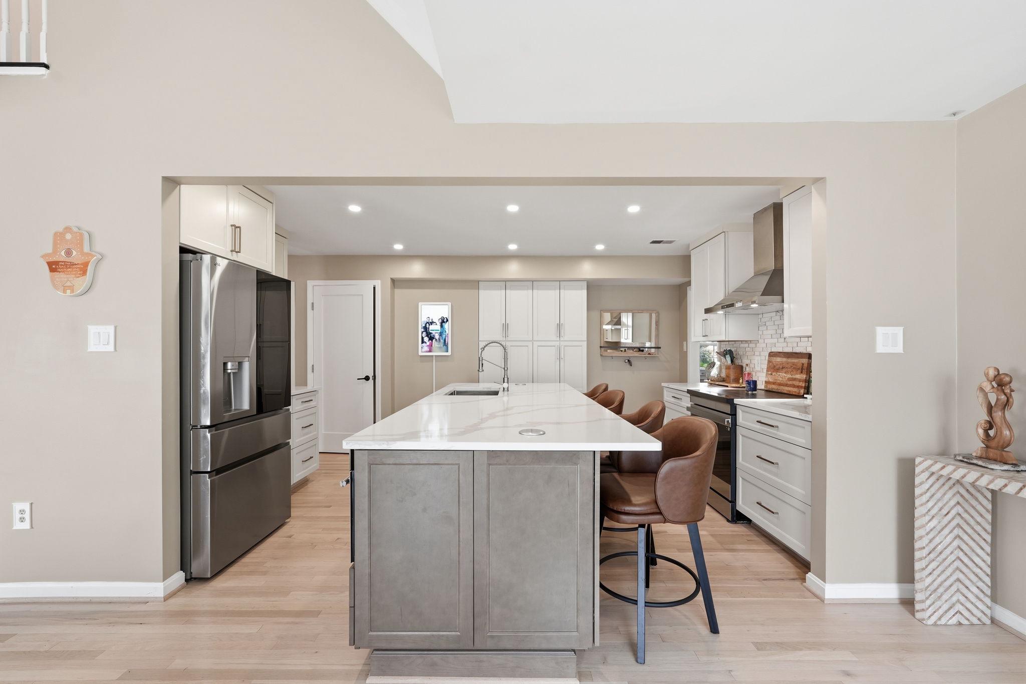 WASHINGTONIAN WOODS - Residential